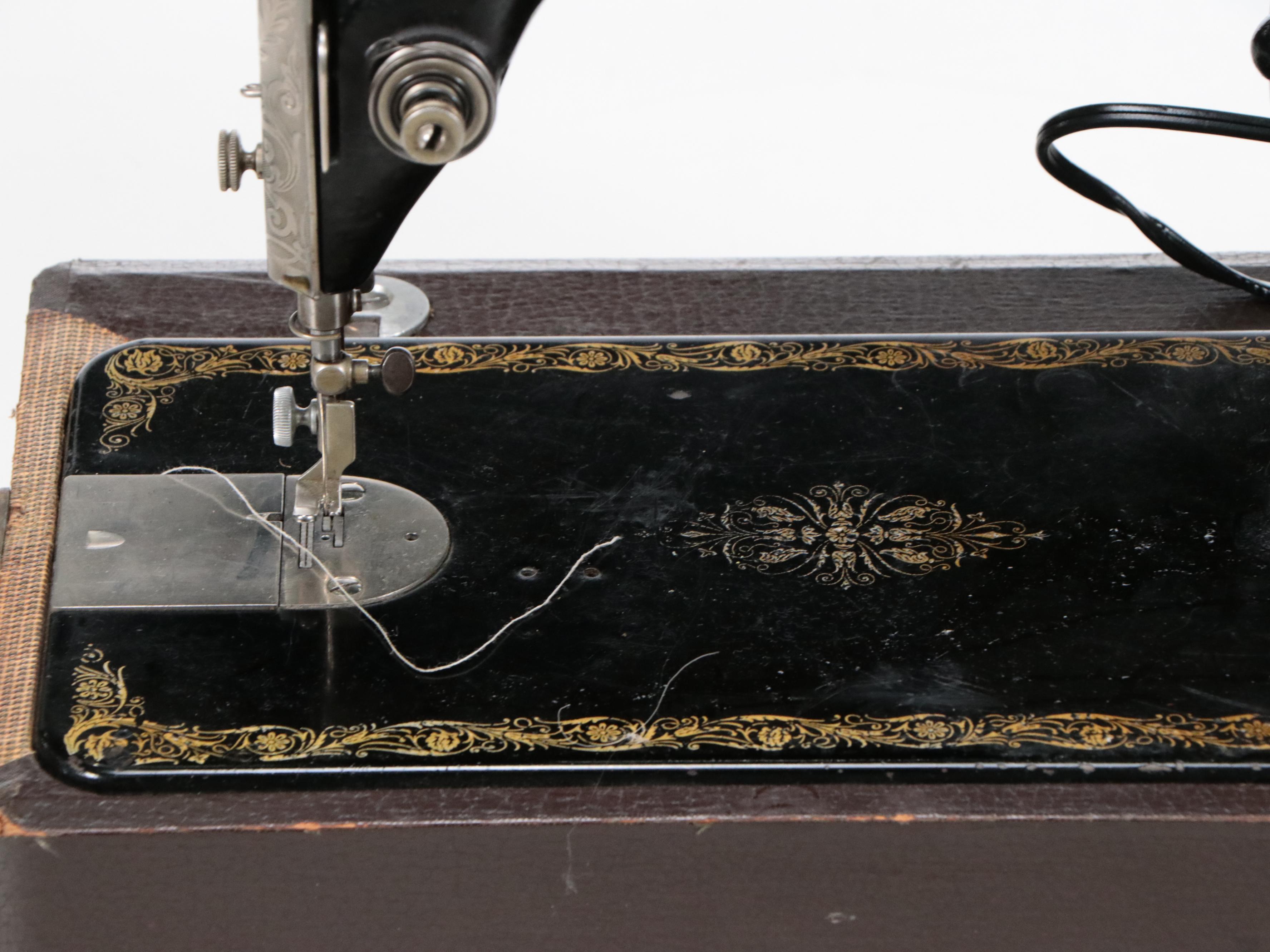 Singer Electric/Standard Sewing Machine with Case, 1926