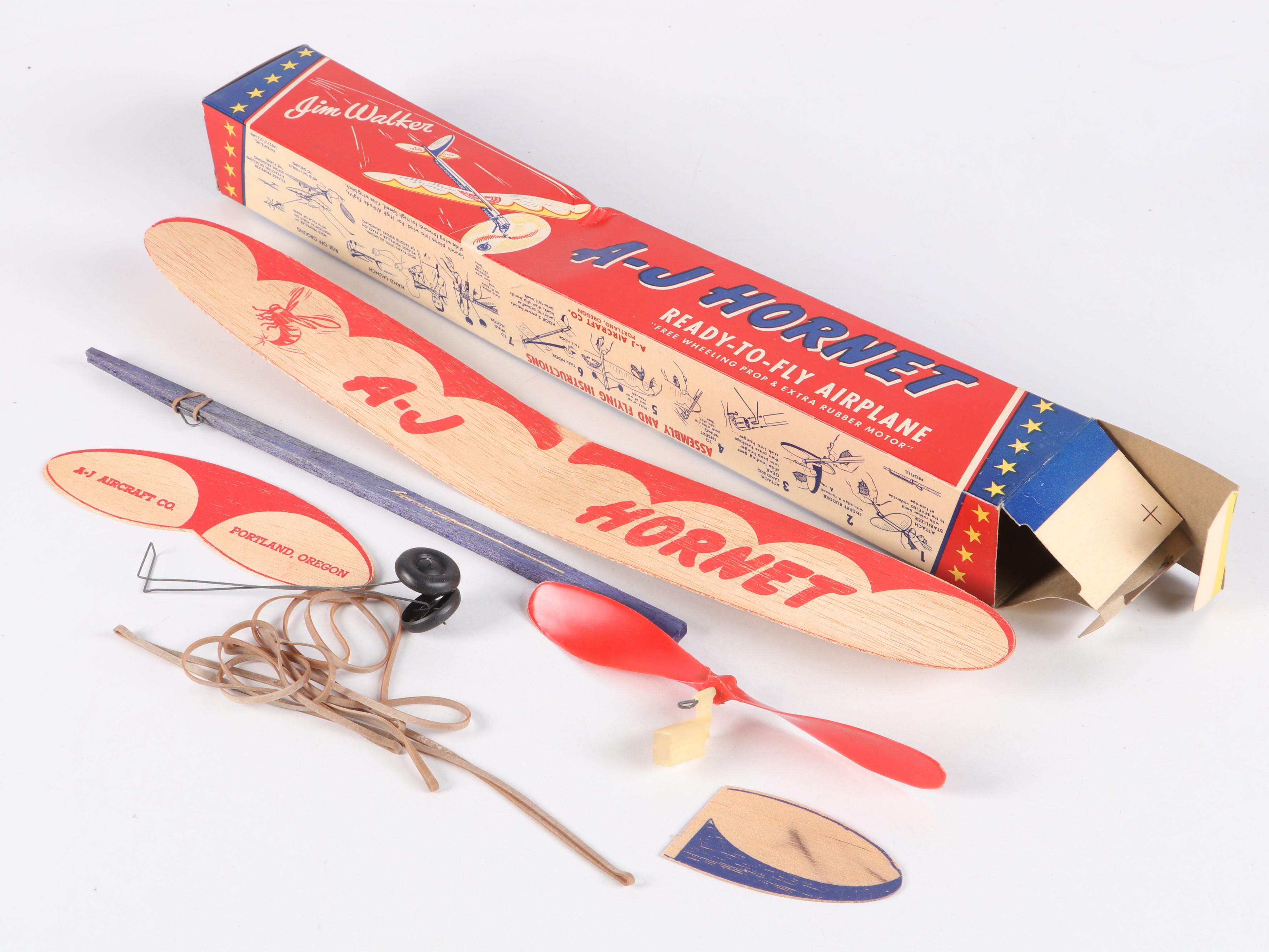 Jim Walker "Beechcraft Bonanza" and "A-J Hornet" Airplane Model Kits