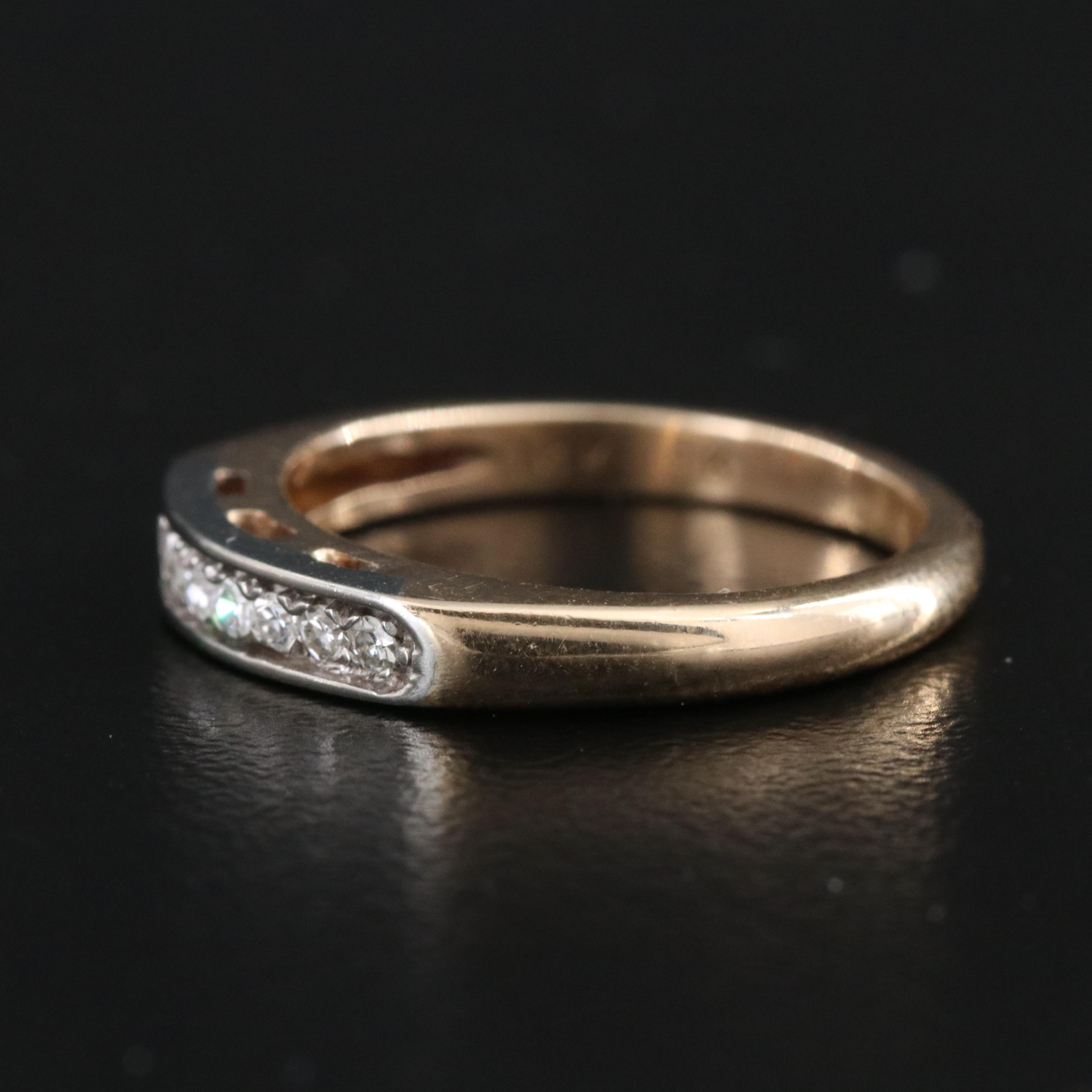 14K 0.10 CTW Diamond Ring