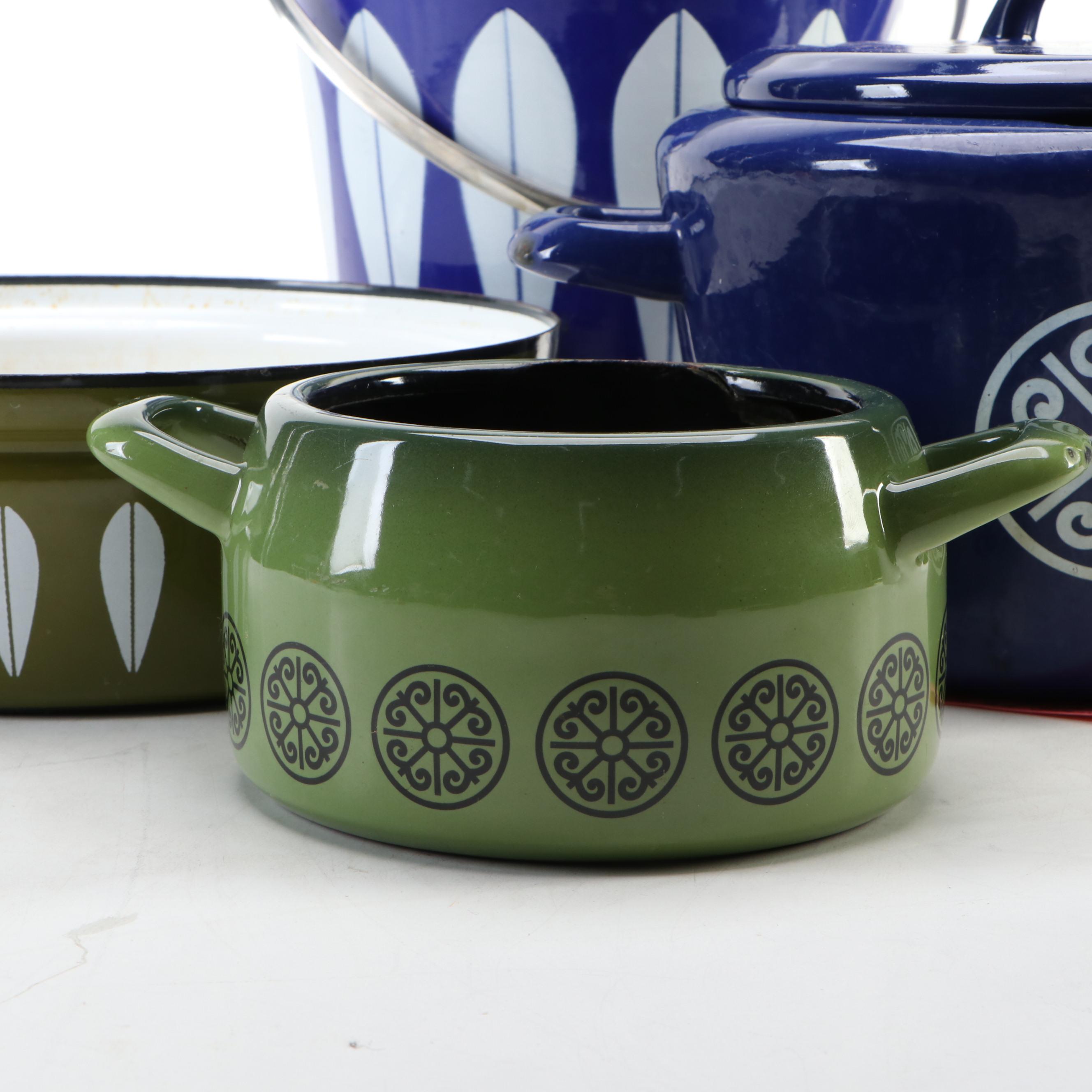 Cathrineholm "Lotus" Enameled Cast Iron Baking Dish with More Enamelware