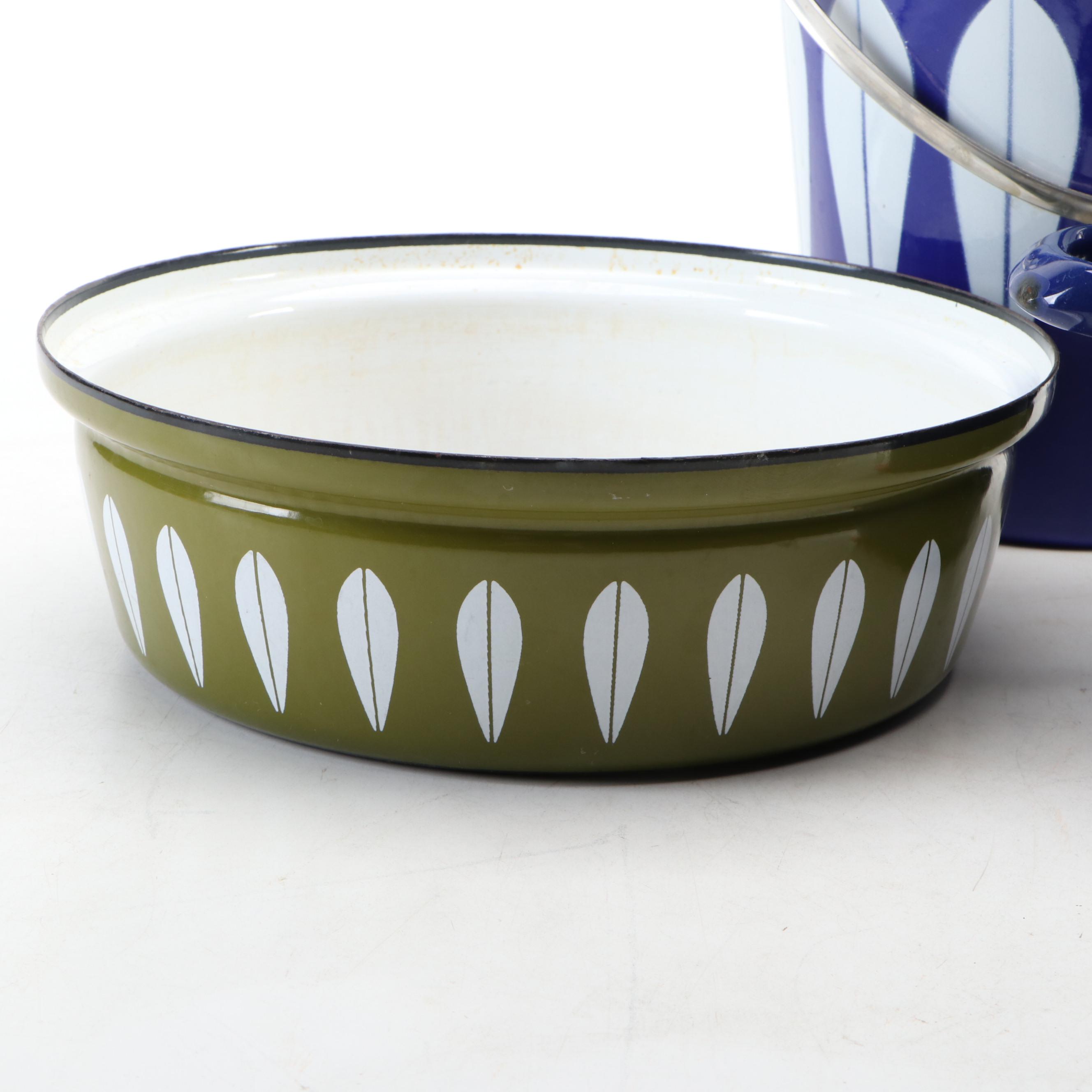 Cathrineholm "Lotus" Enameled Cast Iron Baking Dish with More Enamelware