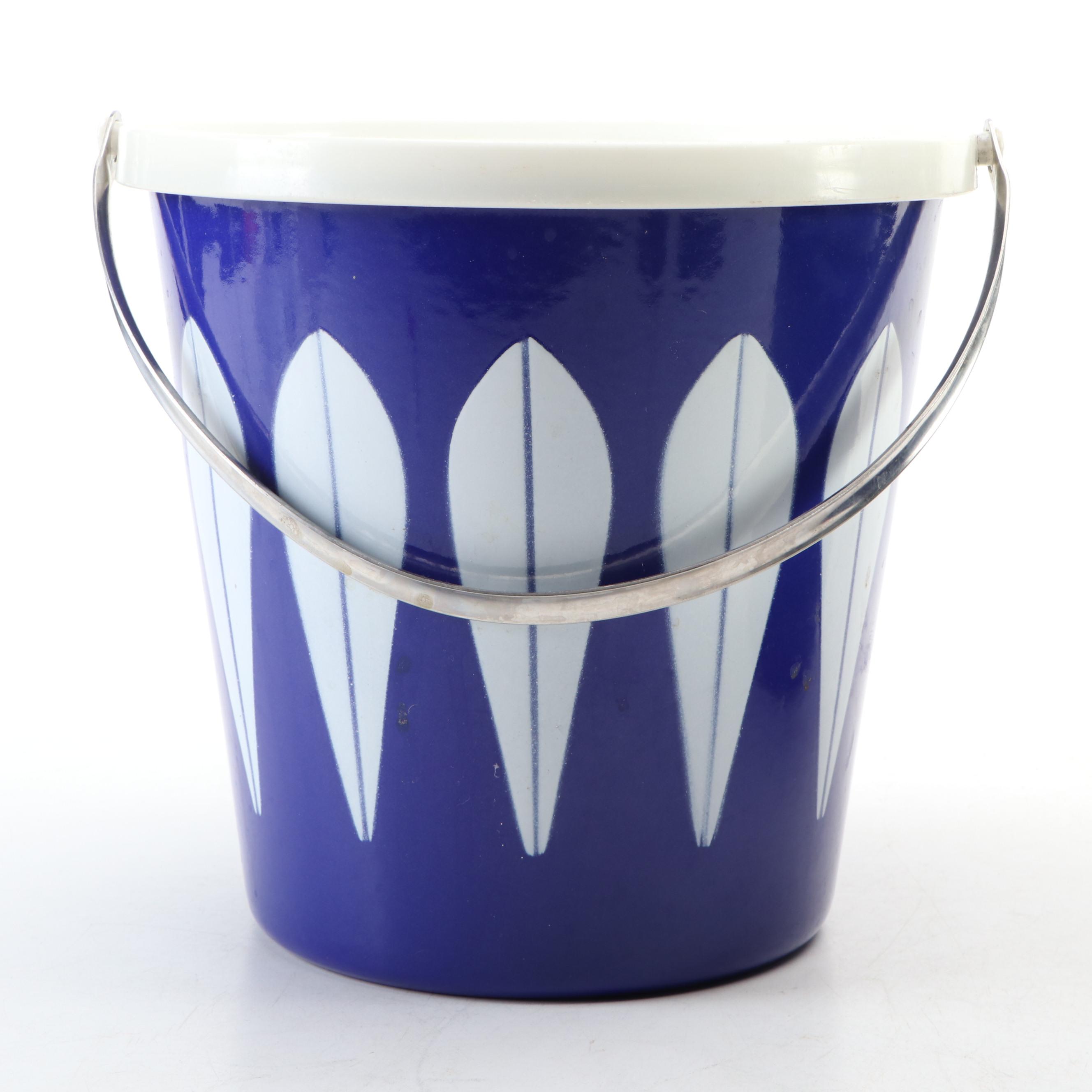 Cathrineholm "Lotus" Enameled Cast Iron Baking Dish with More Enamelware