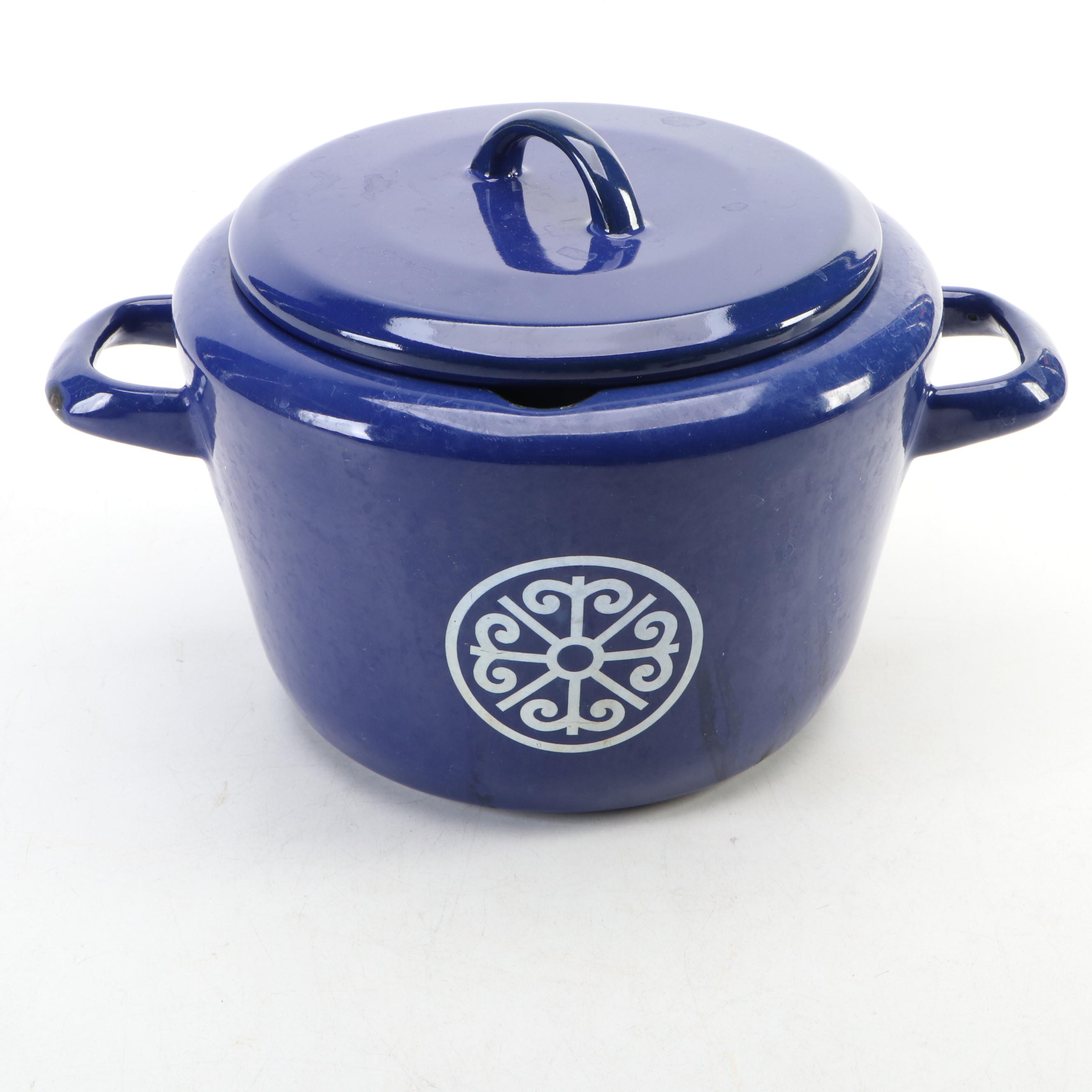 Cathrineholm "Lotus" Enameled Cast Iron Baking Dish with More Enamelware