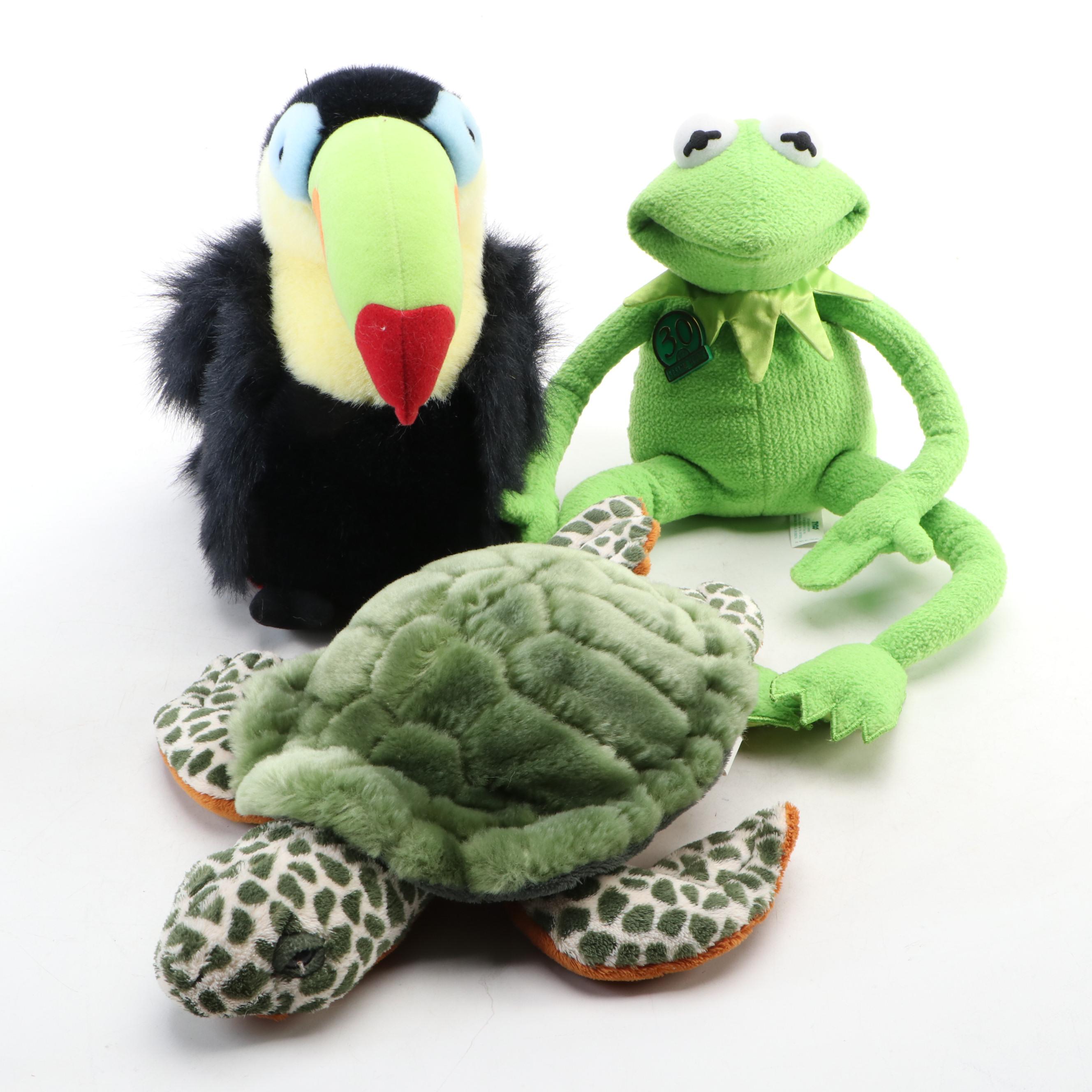 Tyco Magic Talking Kermit Toy with Sea World Stuffed Turtle and Fiesta Toucan