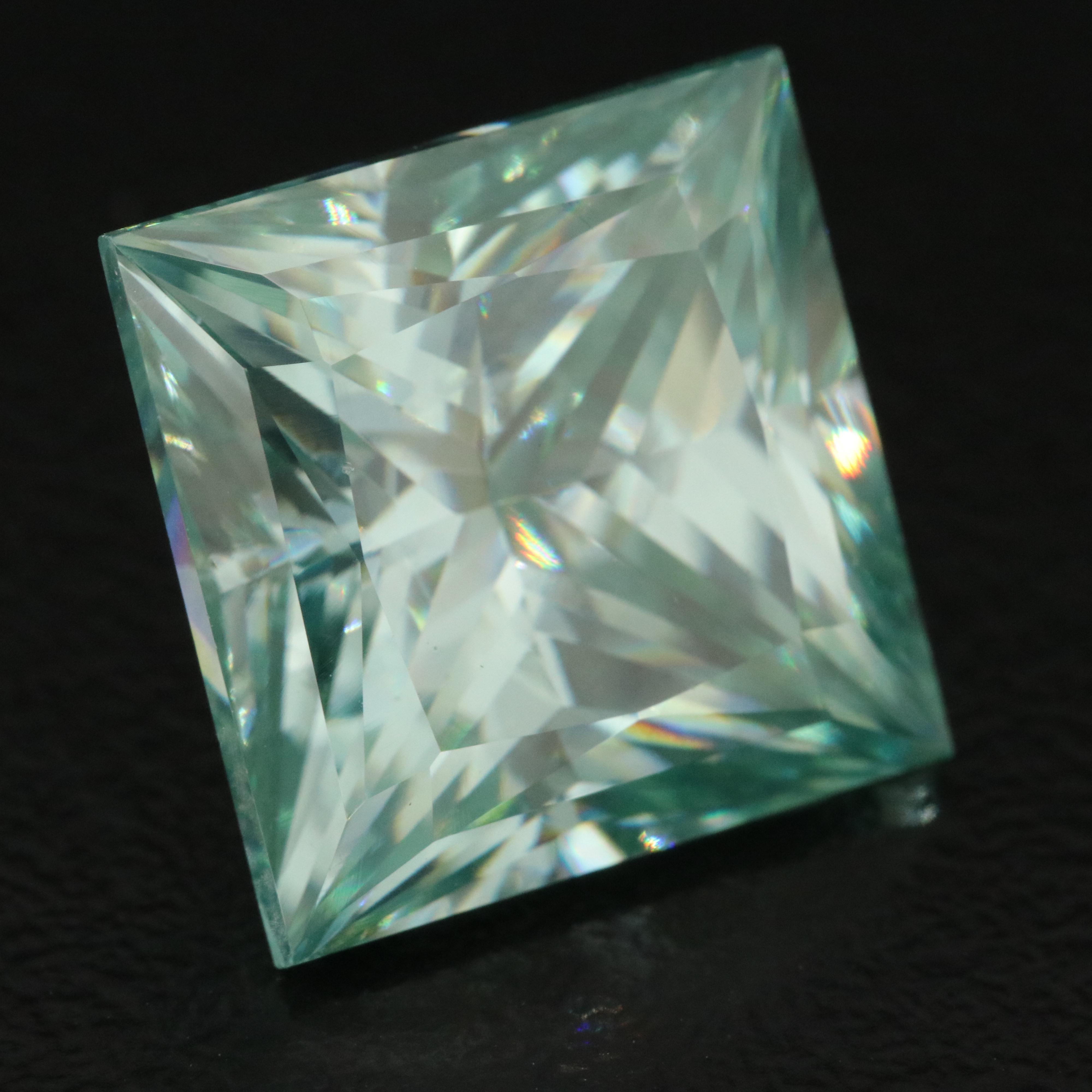 Loose 10.80 CT Moissanite