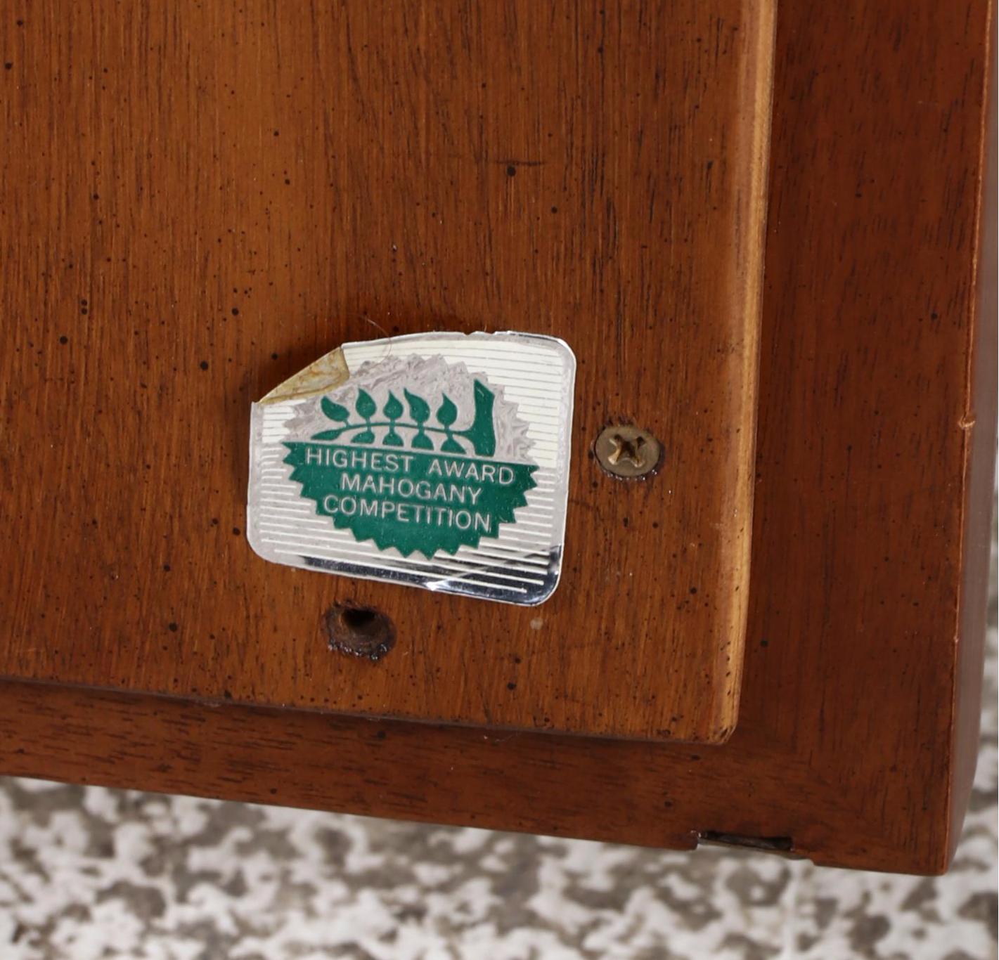 Motorola Stereo and RCA Victor Turntable in Heritage Mahogany Cabinet