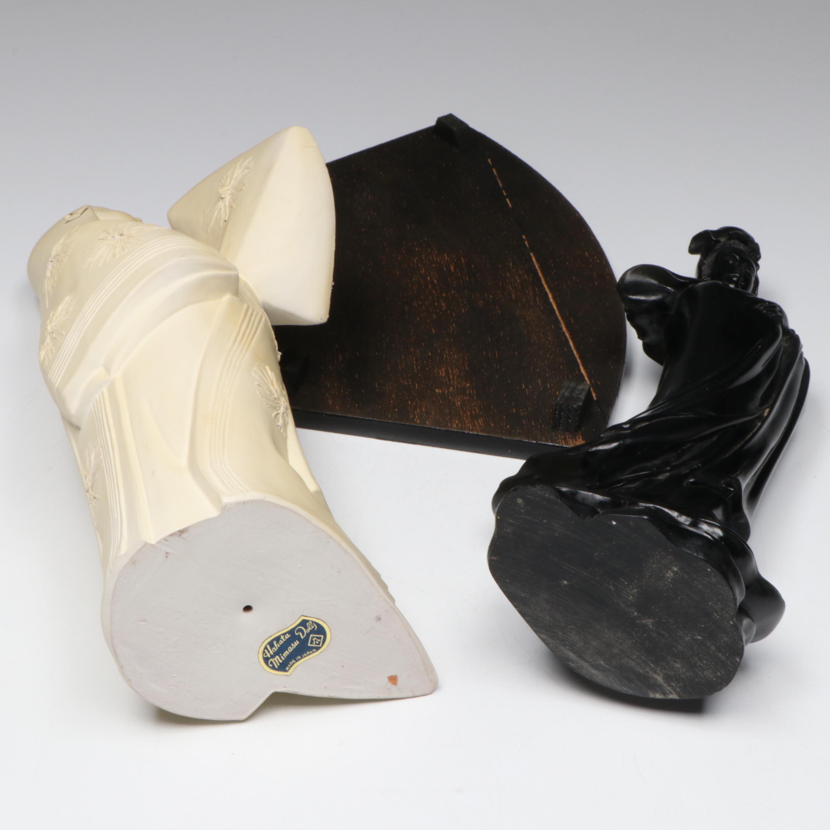 Red Roses Bone China Horse Plate with Hakata Mimasu and Other Figurine