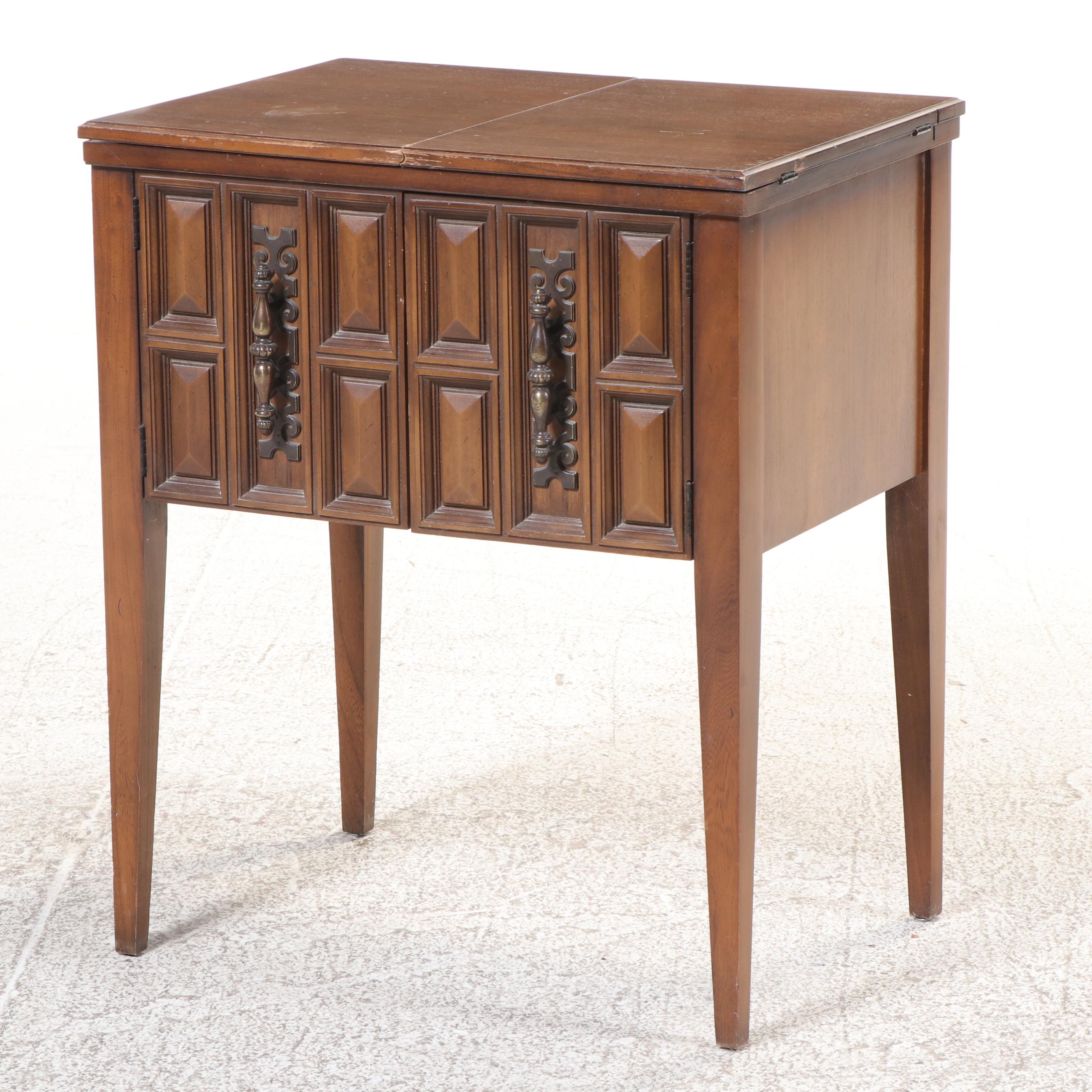 Singer Zig-Zag Model 457 Sewing Machine with Console Table and More