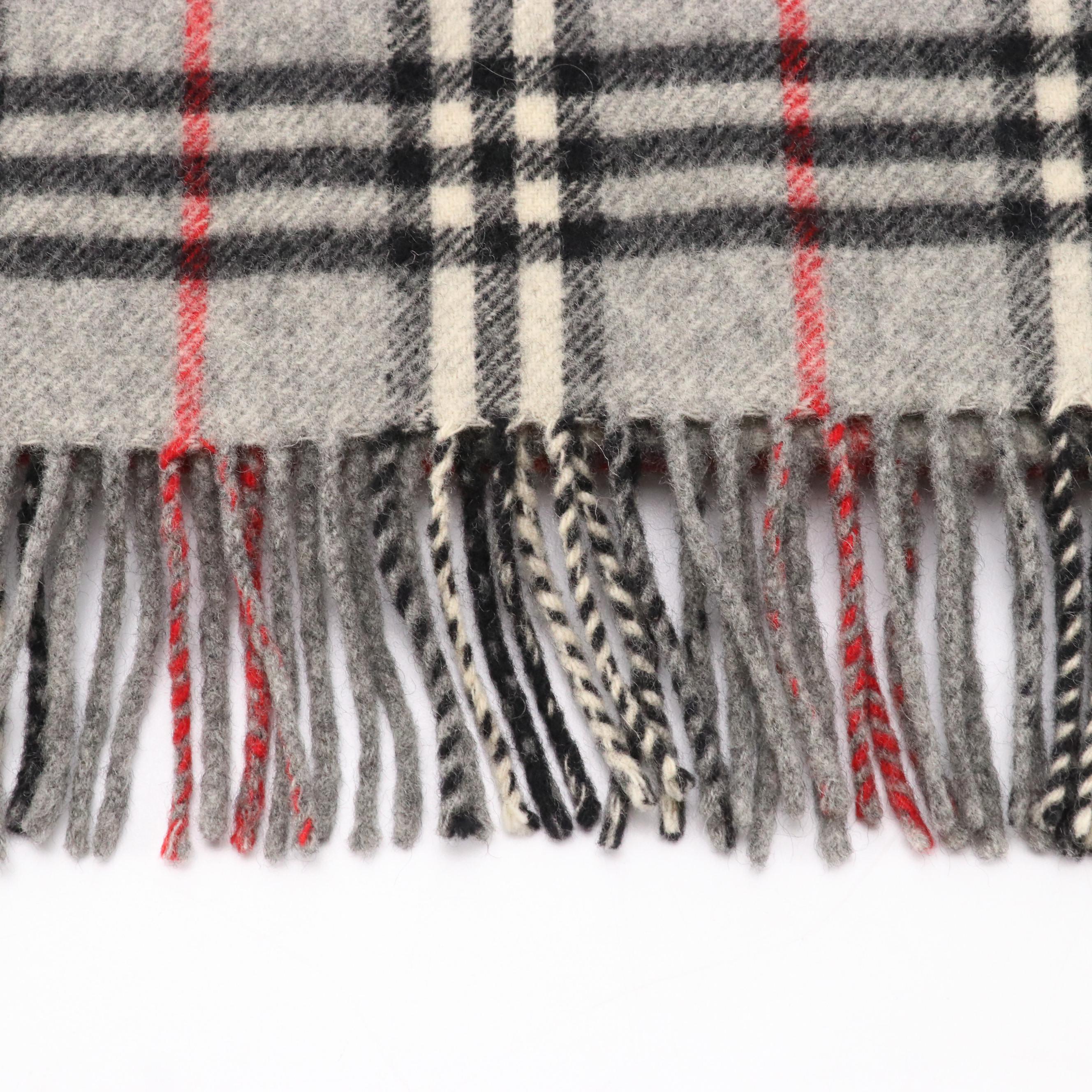 Burberrys Vintage Grey House Check Lambswool Scarf