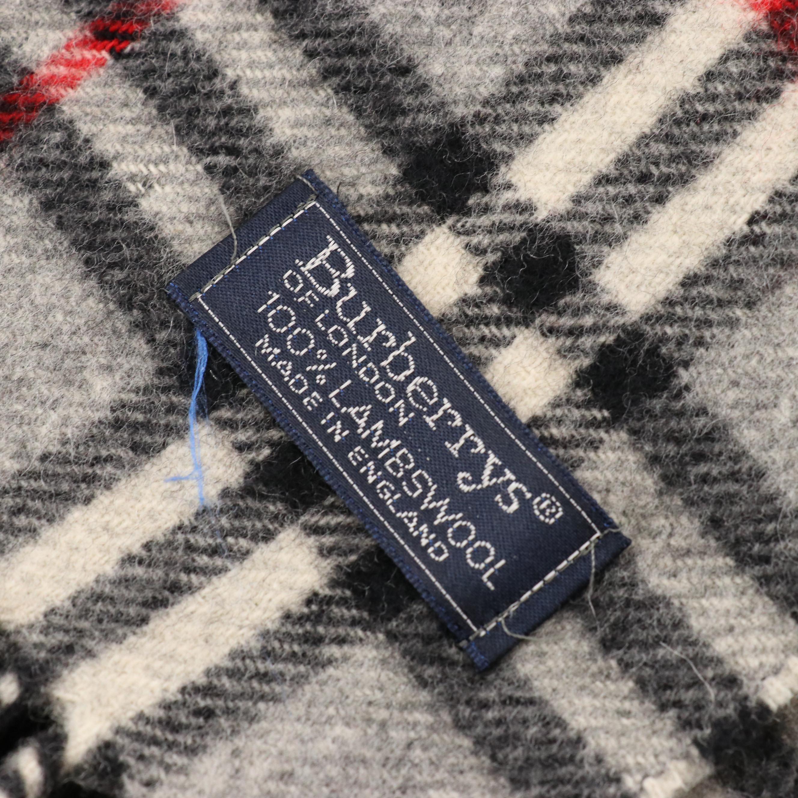 Burberrys Vintage Grey House Check Lambswool Scarf
