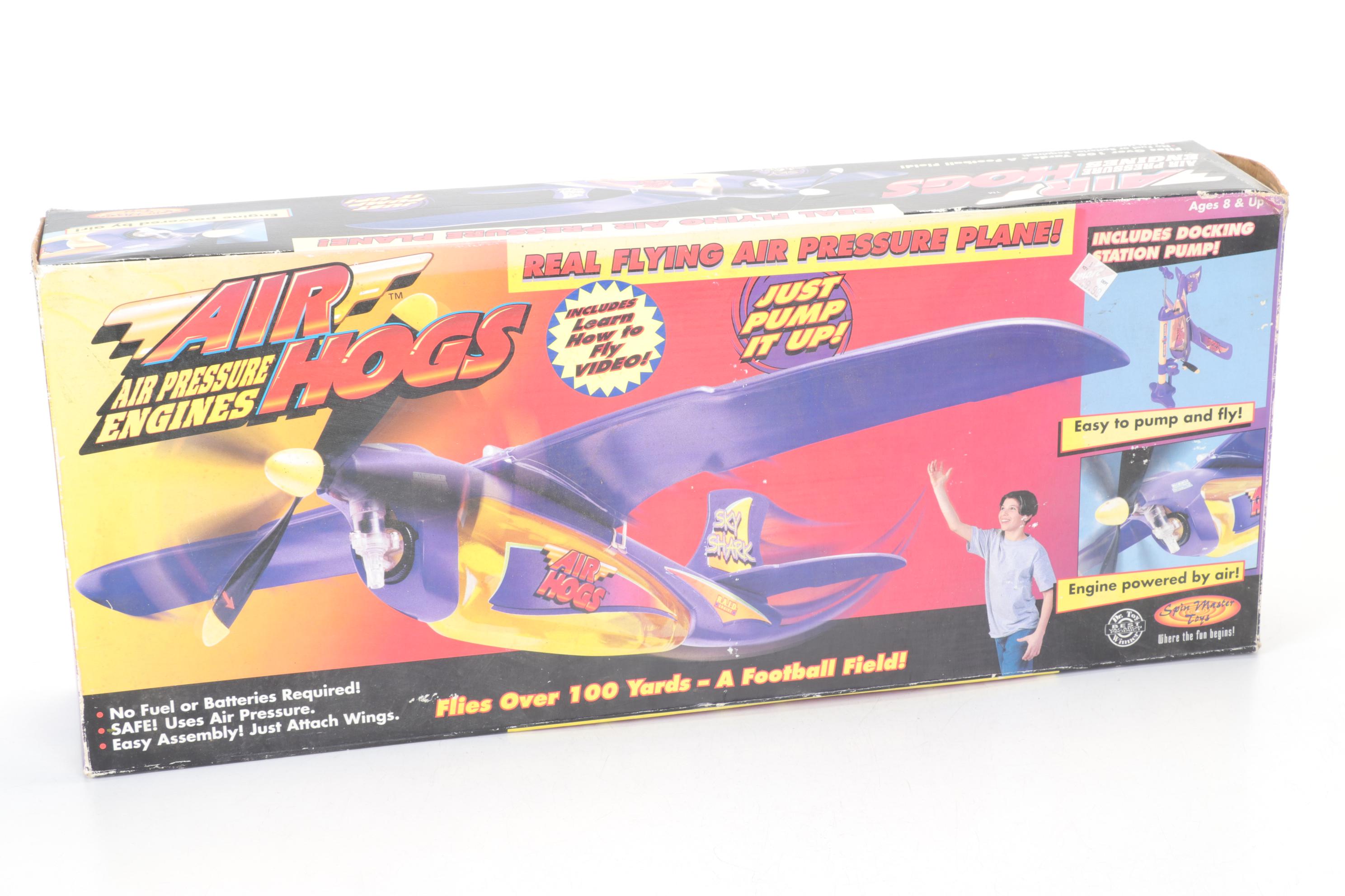Batman "Batwing", "Air Hogs" and Dareplane "Stunner" Aerial Toys
