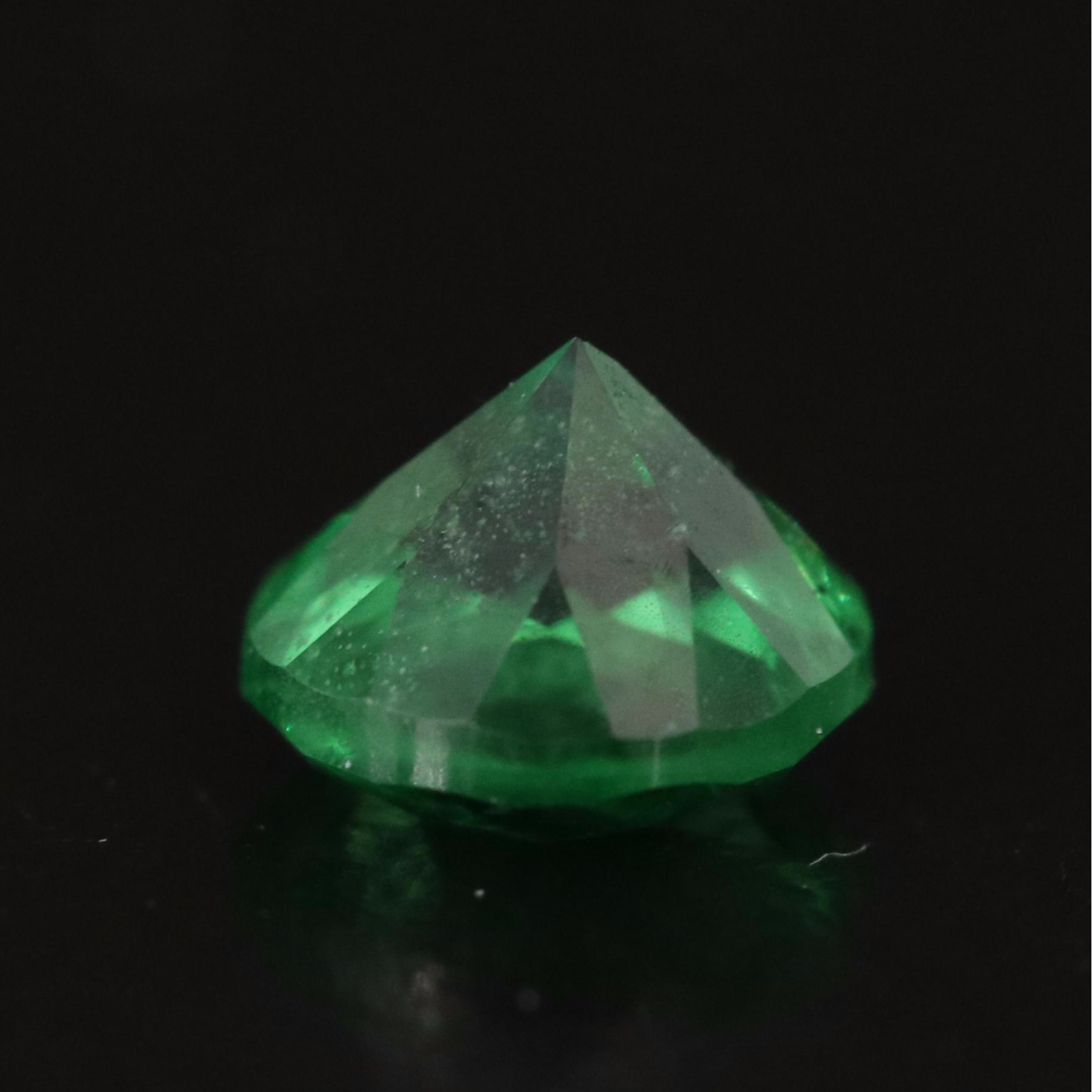 Loose 0.85 CT Tsavorite