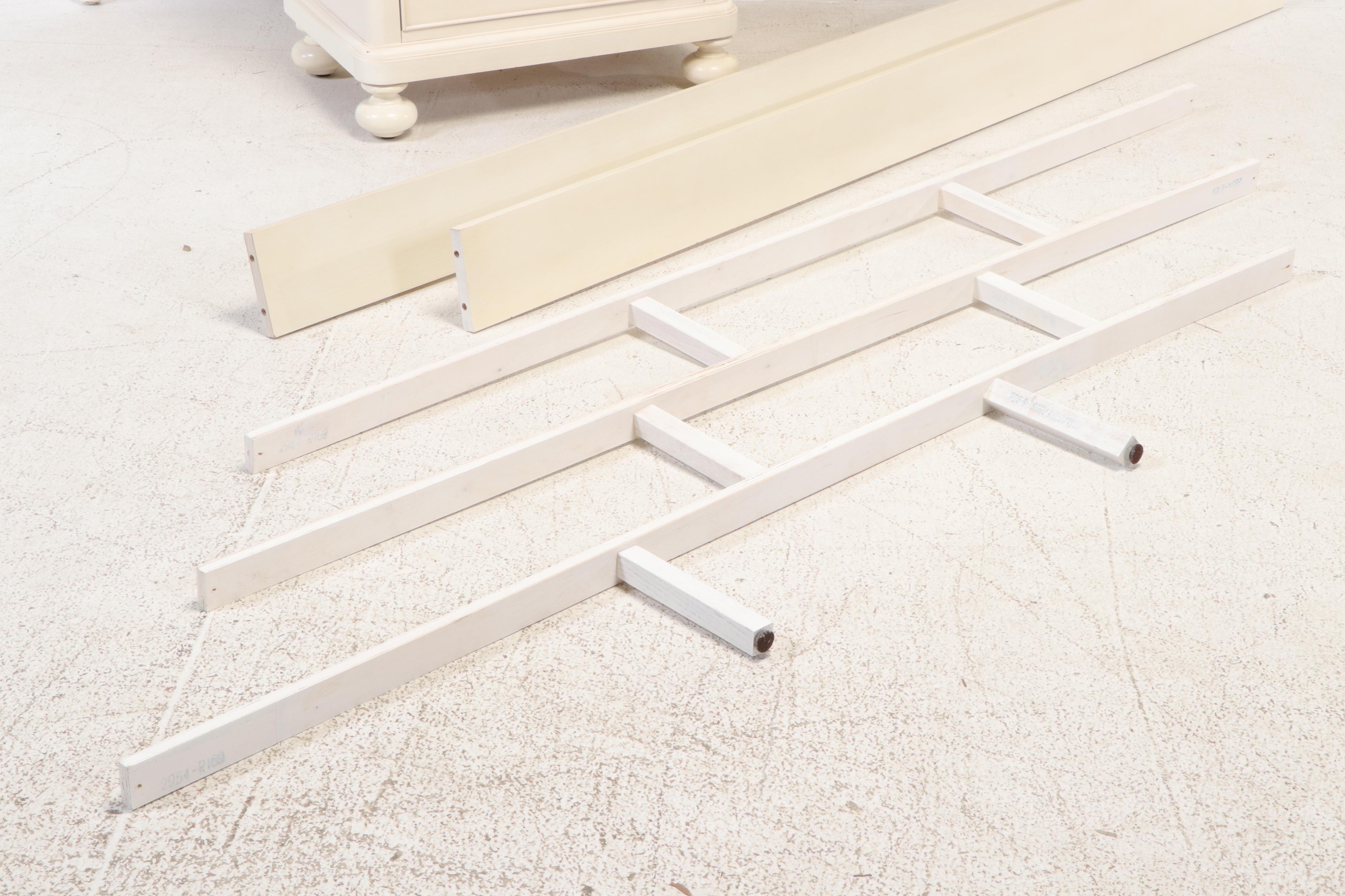 Bassett Furniture Contemporary Cream Painted Wood Bed Frame and Nightstand