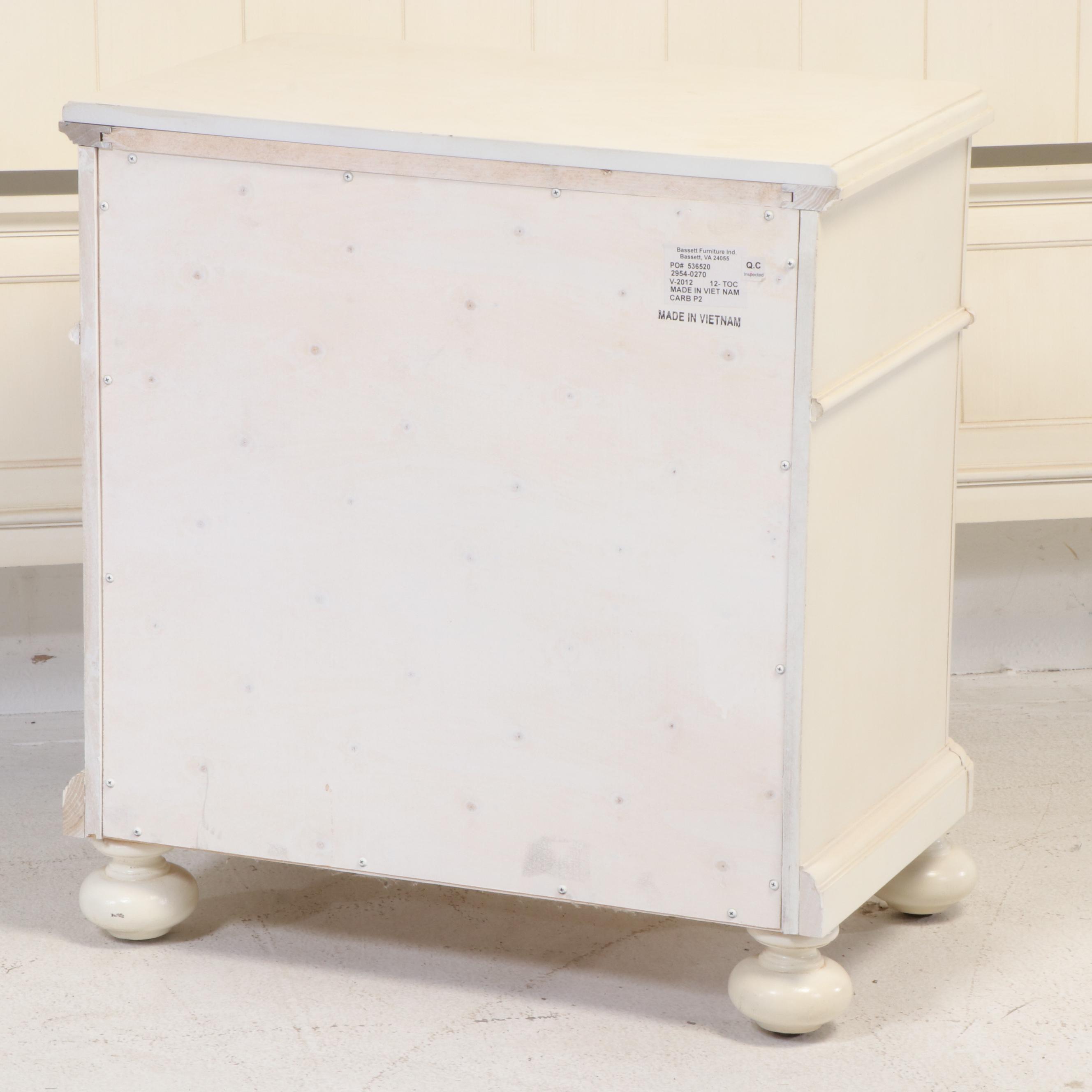 Bassett Furniture Contemporary Cream Painted Wood Bed Frame and Nightstand