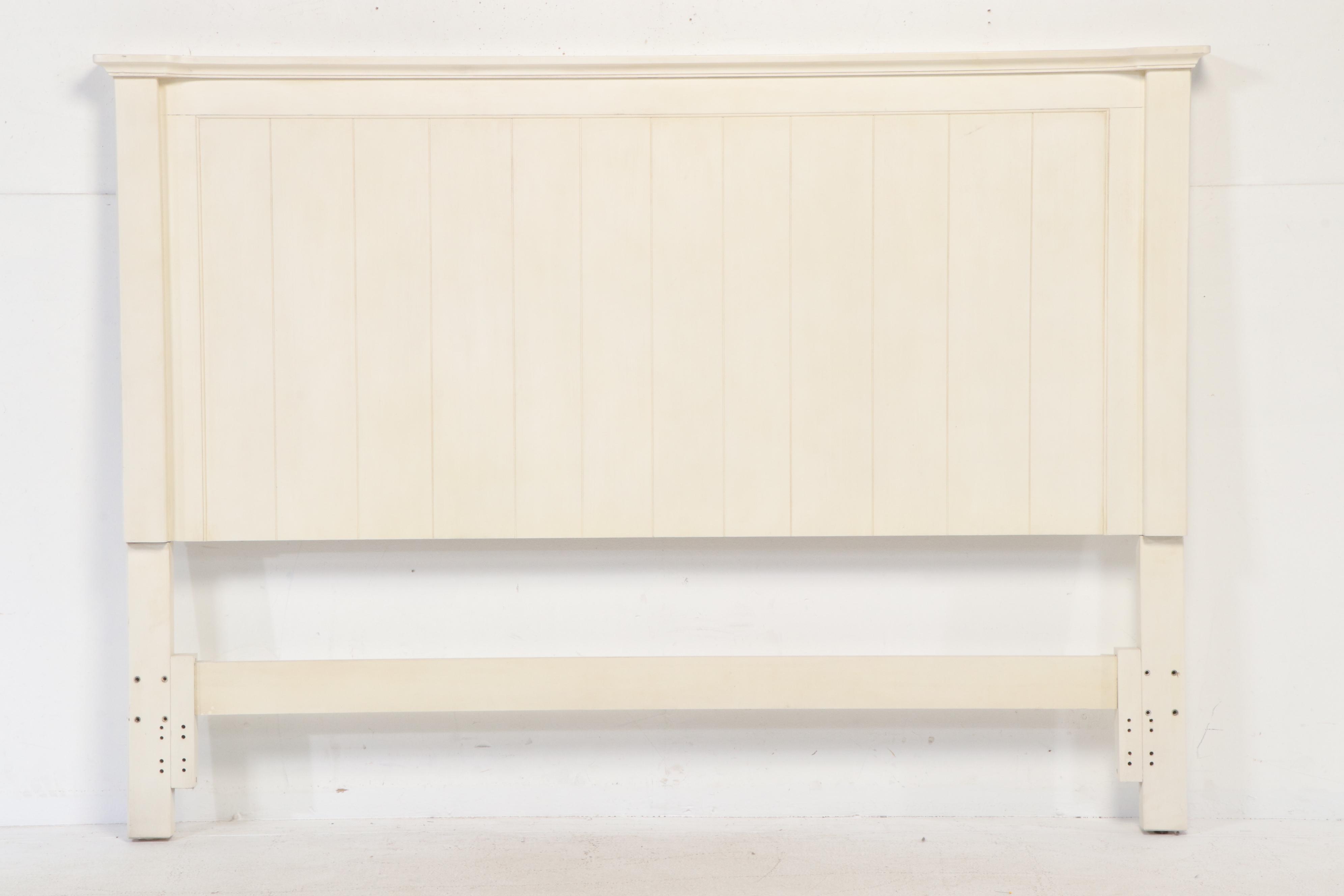 Bassett Furniture Contemporary Cream Painted Wood Bed Frame and Nightstand