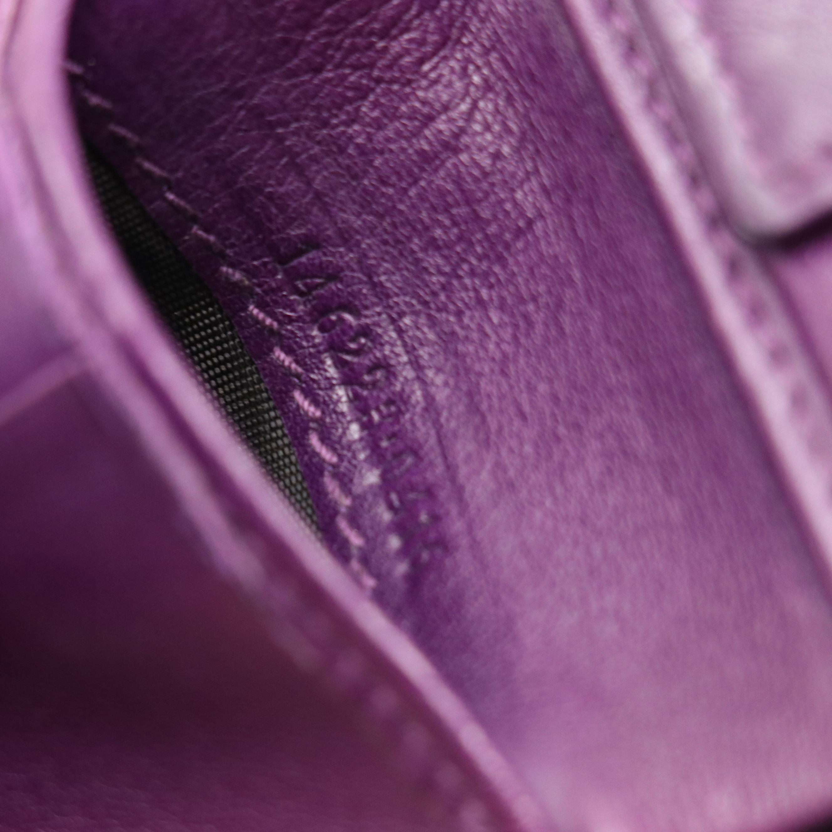 Gucci Bifold Wallet in Dark Purple Microguccissima Leather