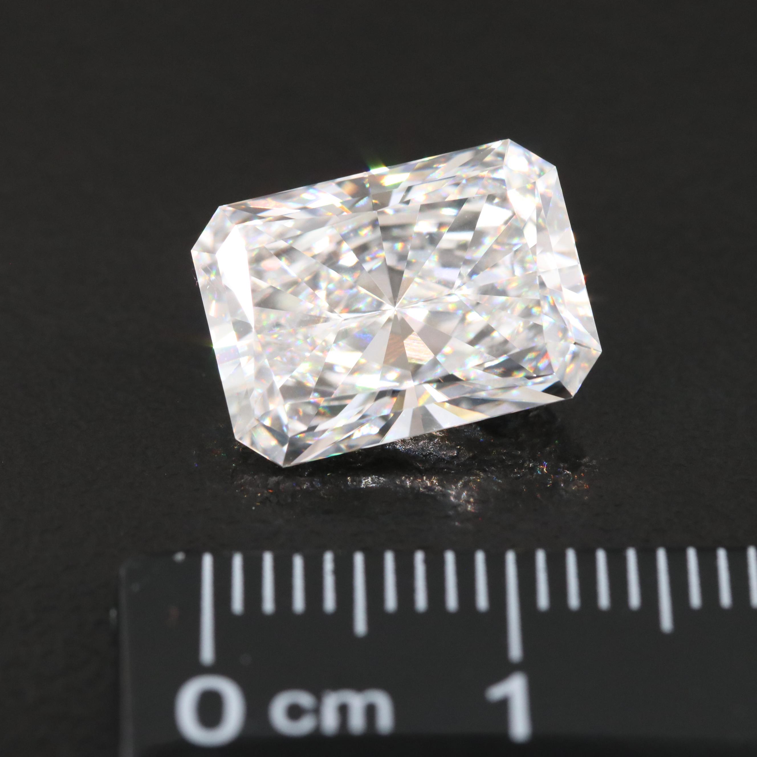 Loose 6.15 CT Lab Grown Diamond with IGI Report