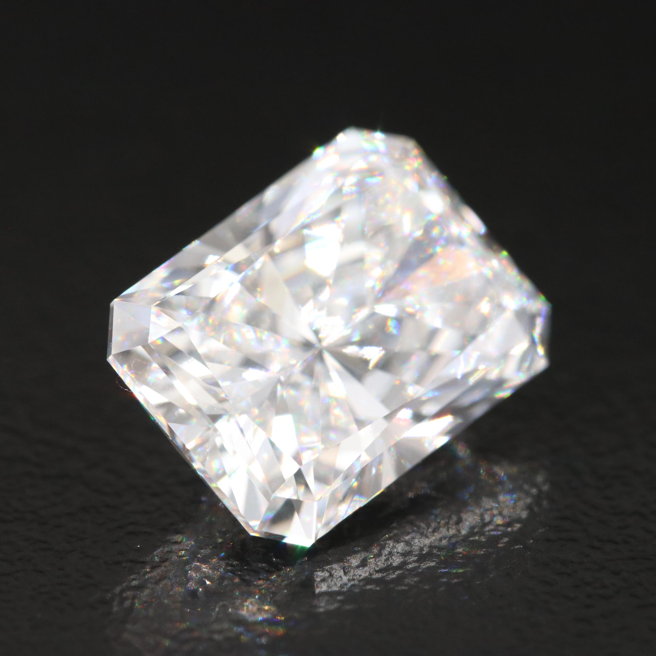 Loose 6.15 CT Lab Grown Diamond with IGI Report