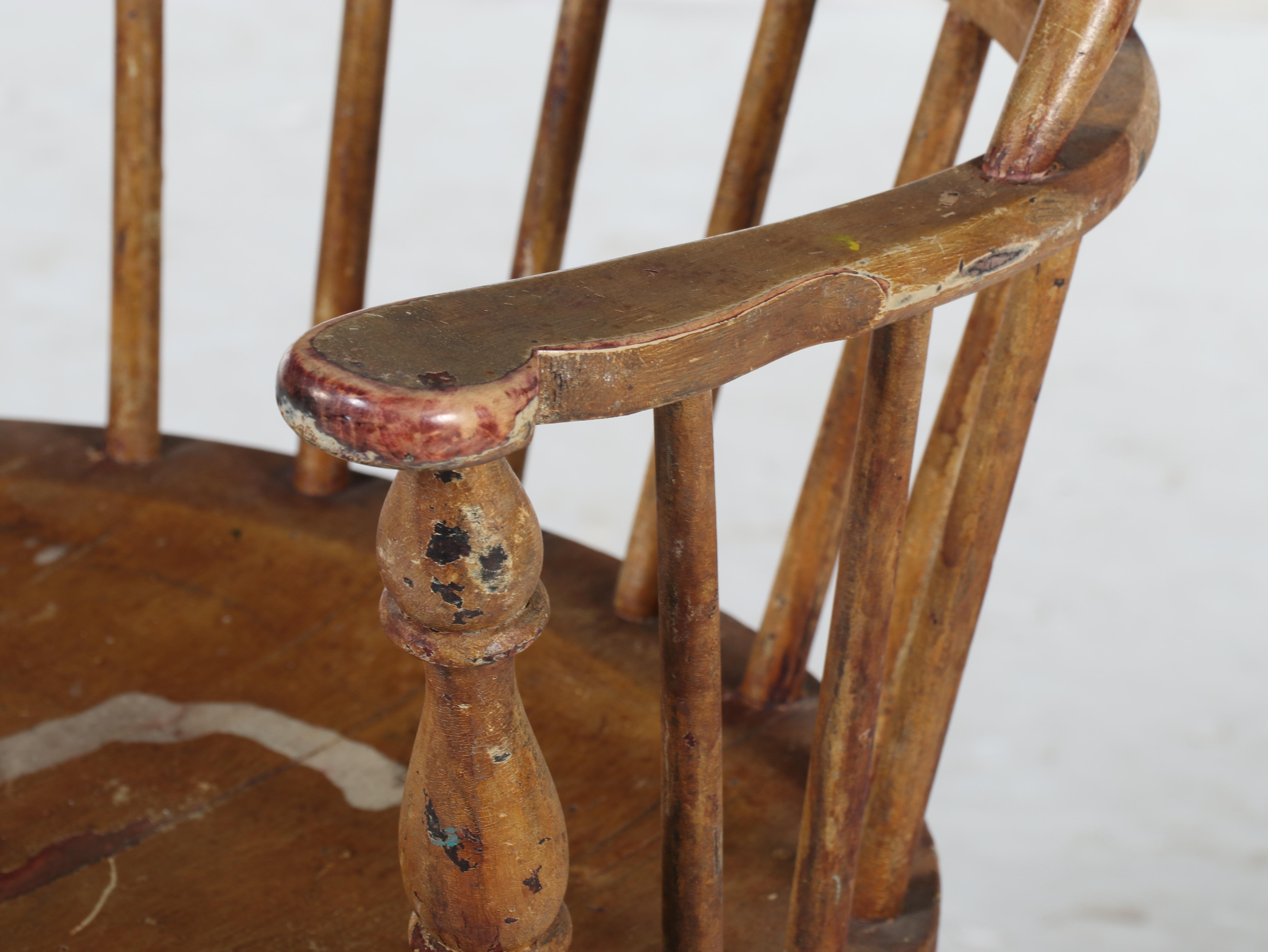 Colonial Revival Painted Hardwood Swivel Windsor Desk Chair, Early 20th Century