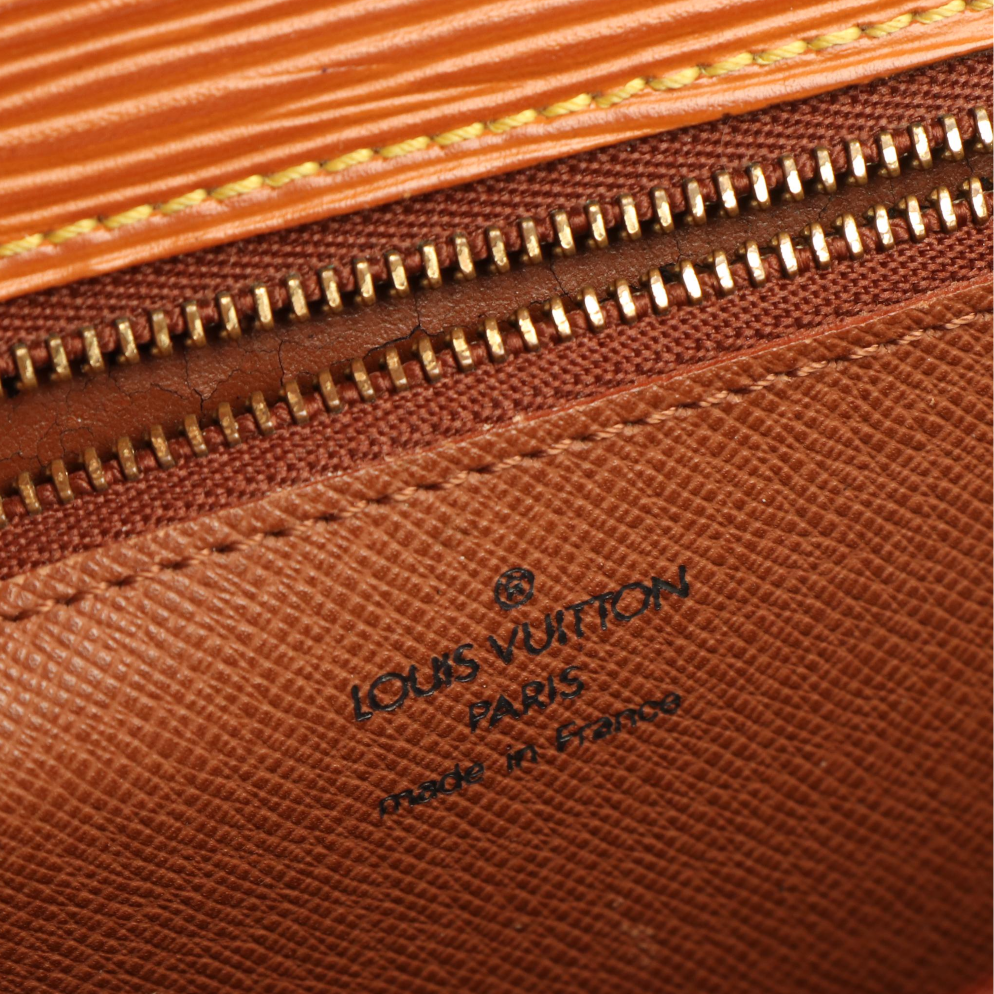 Louis Vuitton Dragonne Handbag in Zipang Gold Epi Leather