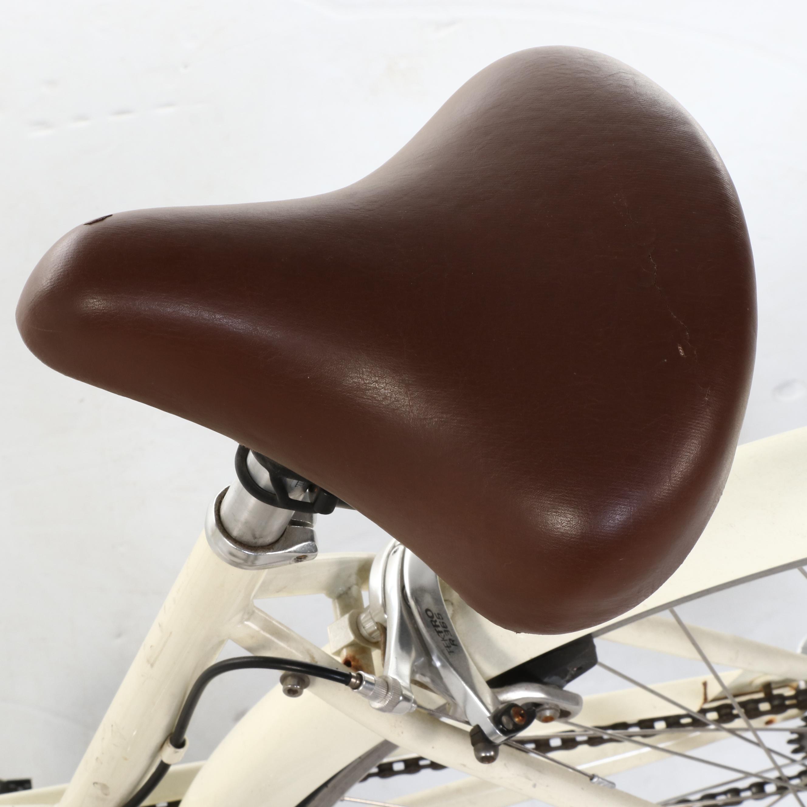 Linus Step-Through Cruiser Bike with Basket