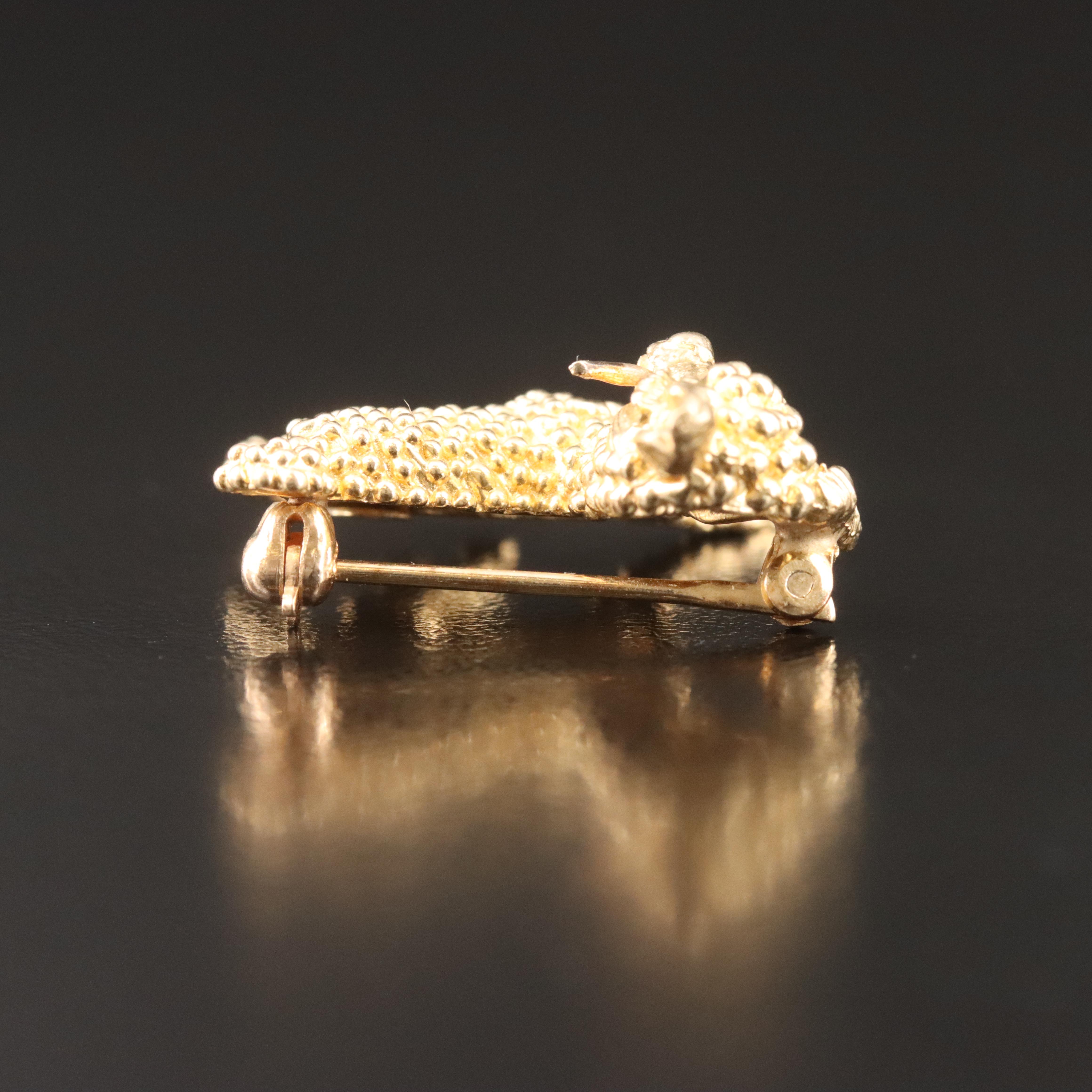 14K Vintage Lamb Pin