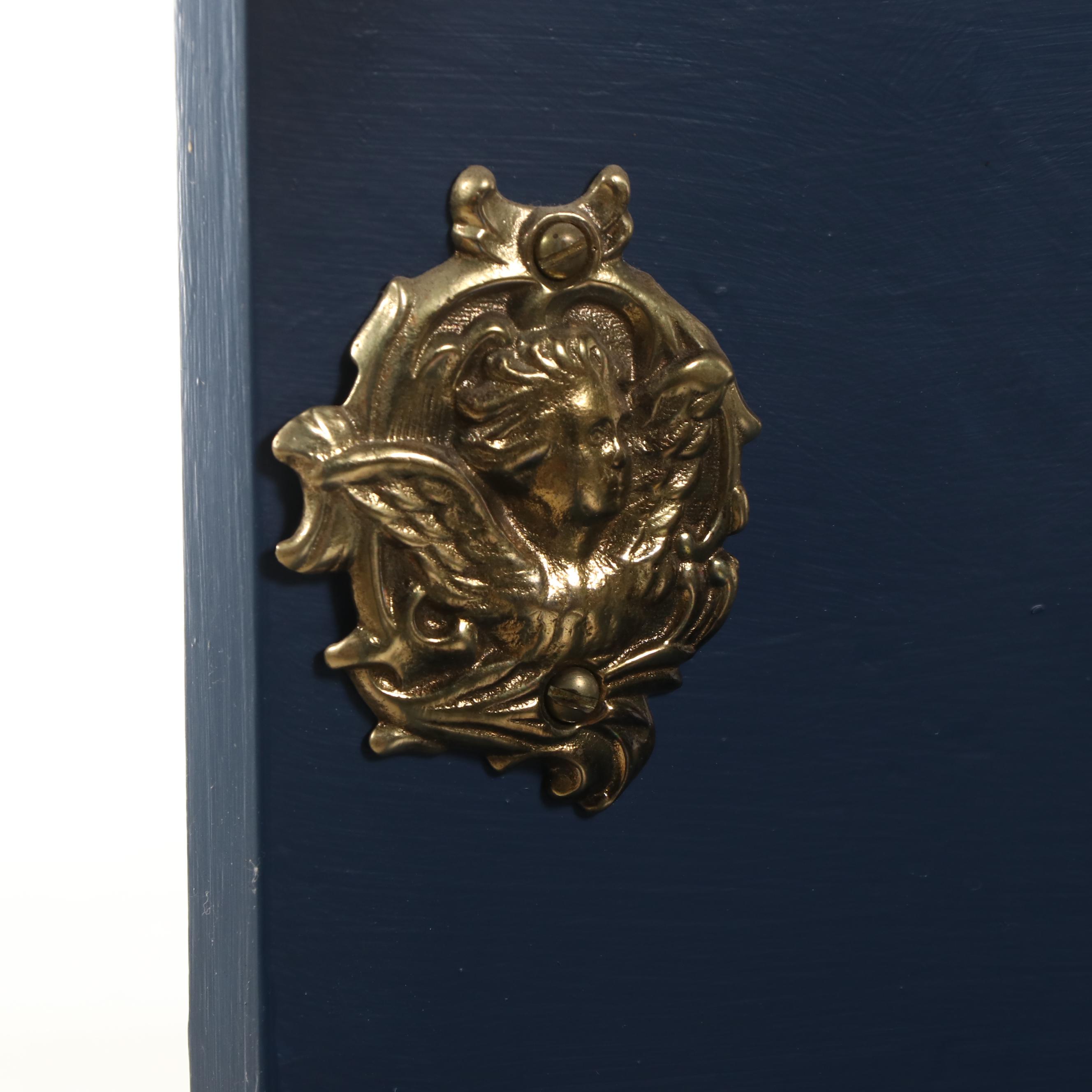 Late Victorian Painted Tiger Oak Hall Tree with Storage Seat