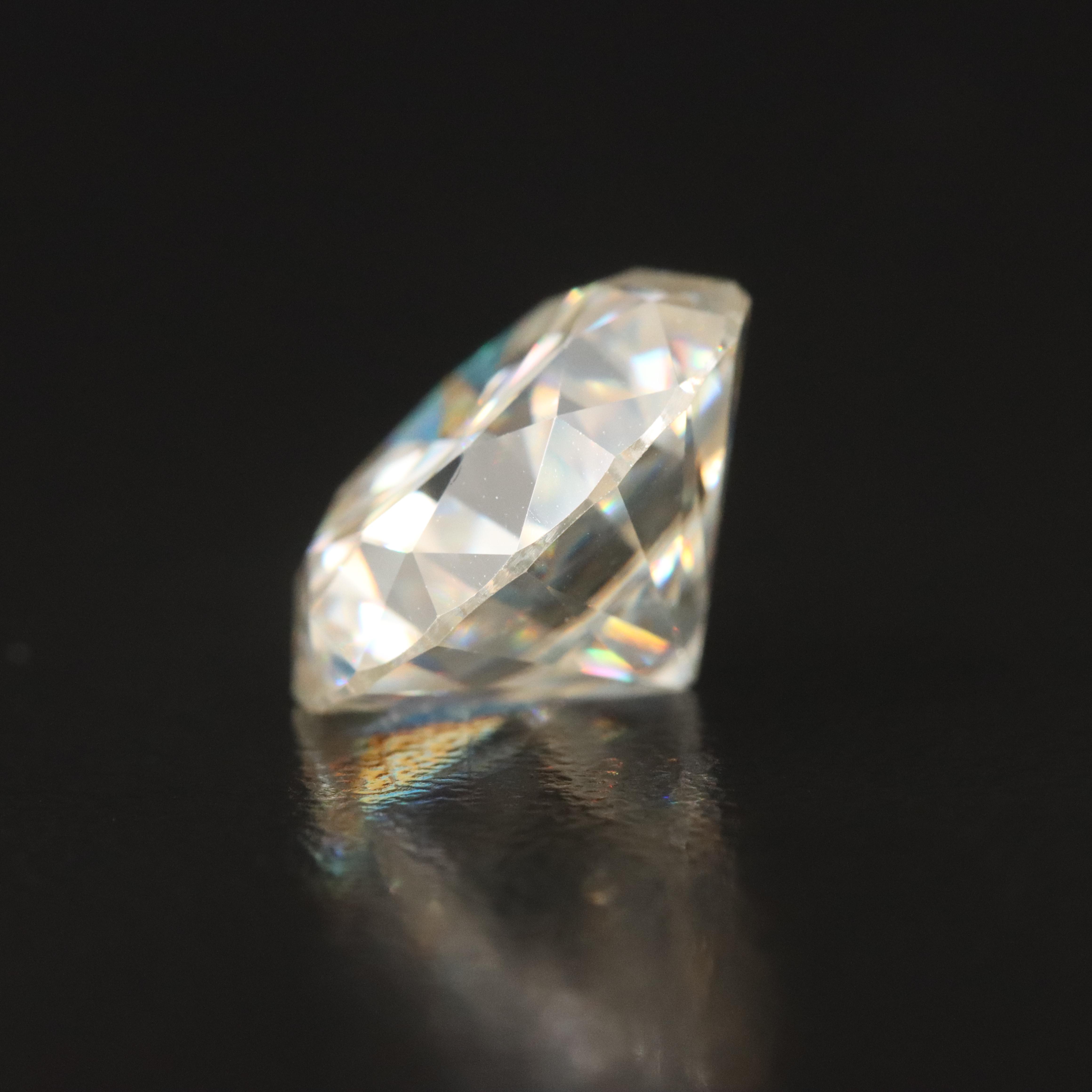 Loose 7.07 CT Moissanite