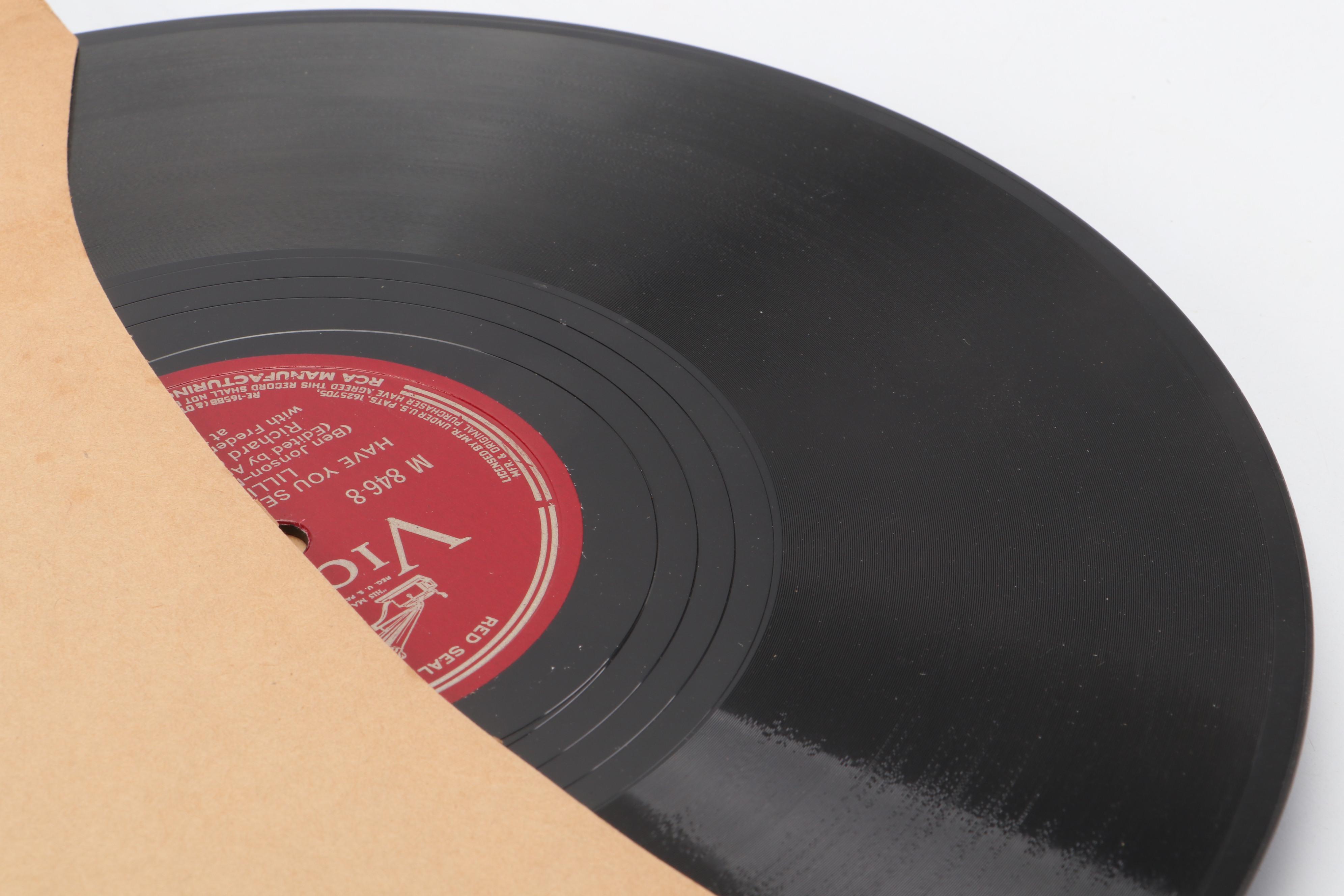 Signed "Richard Crooks in Song" A Victor Musical Masterpiece Record Album, 1941