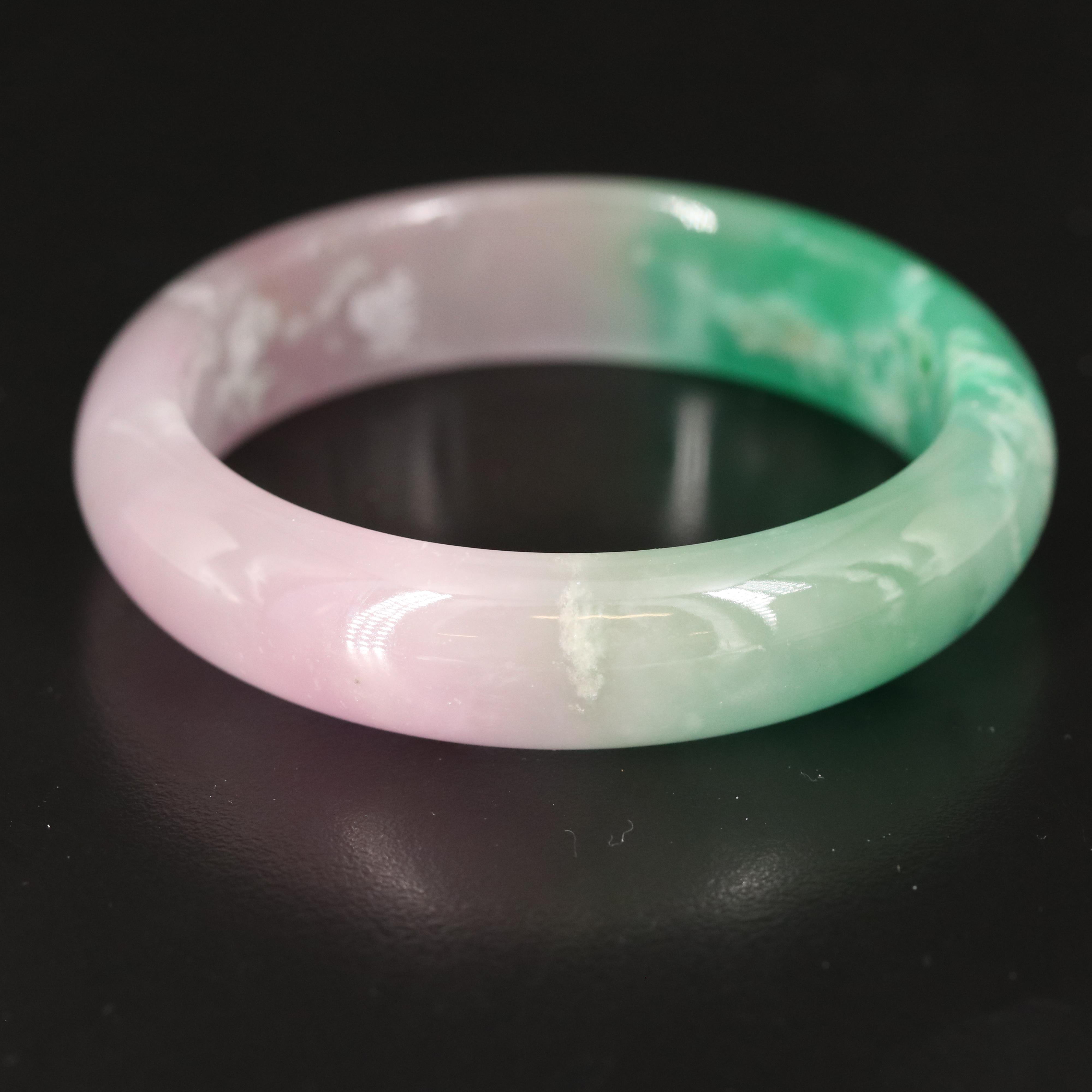 Jadeite Bangle