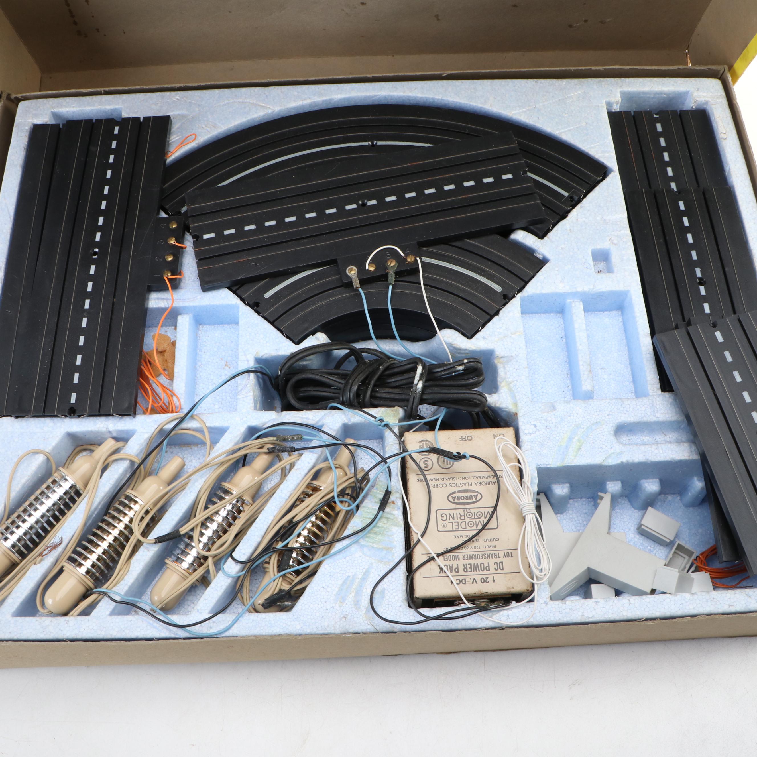 Aurora Stirling Moss Four-Lane Racing Set with Model Car Parts
