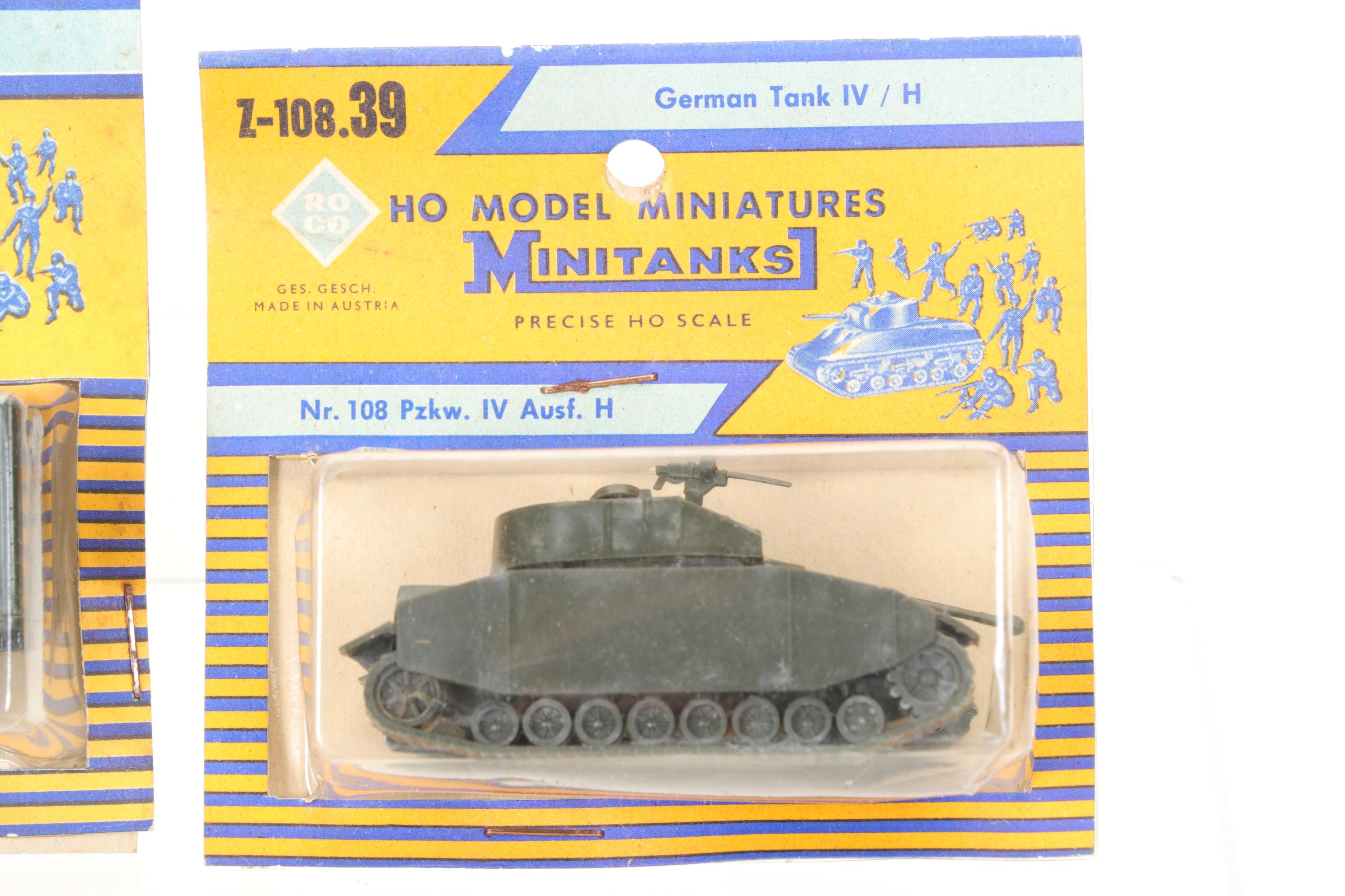 Roco Minitanks HO Scale Plastic Tanks and Military Vehicles