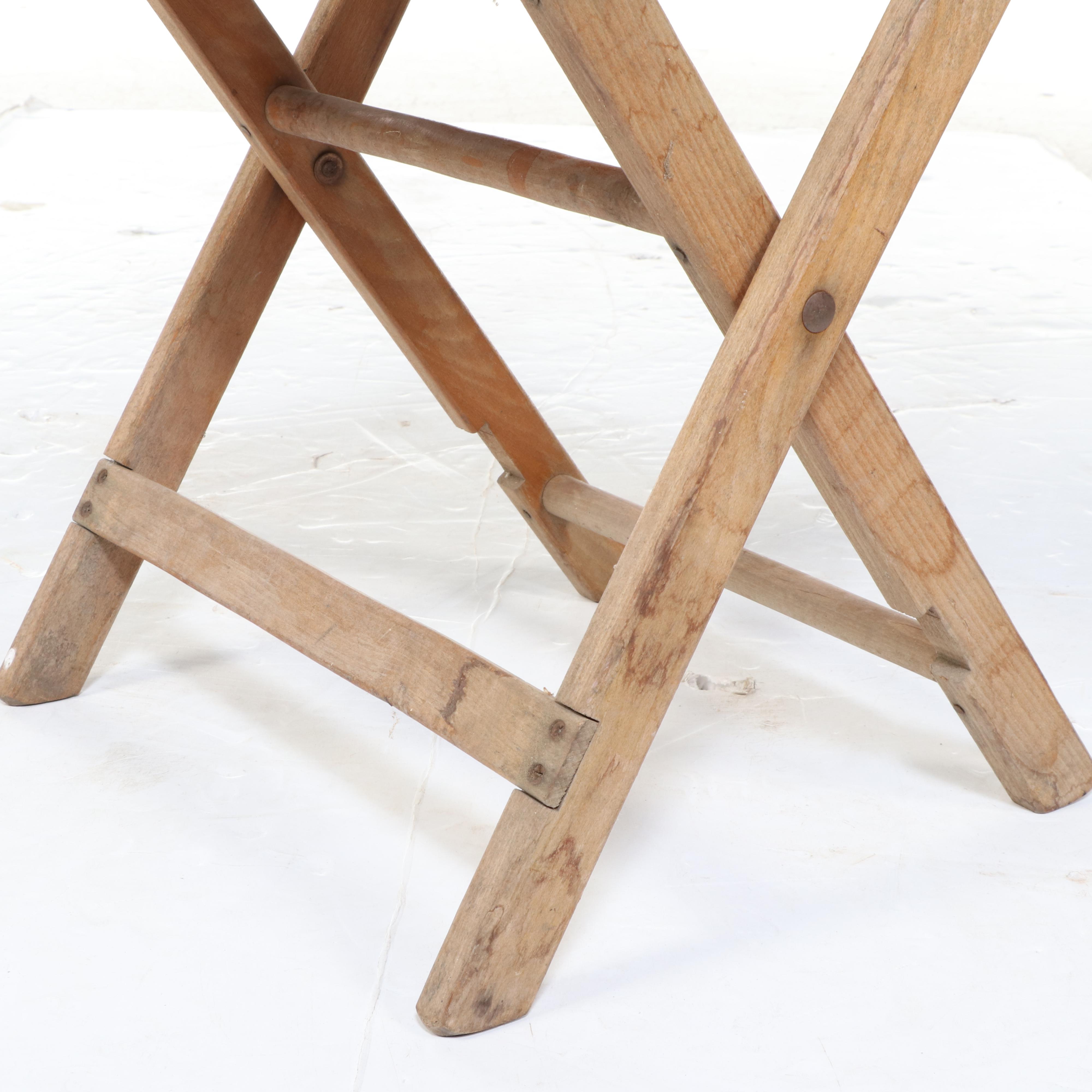Castle Park Horse Show Wooden Folding Chairs, Early to Mid-20th Century