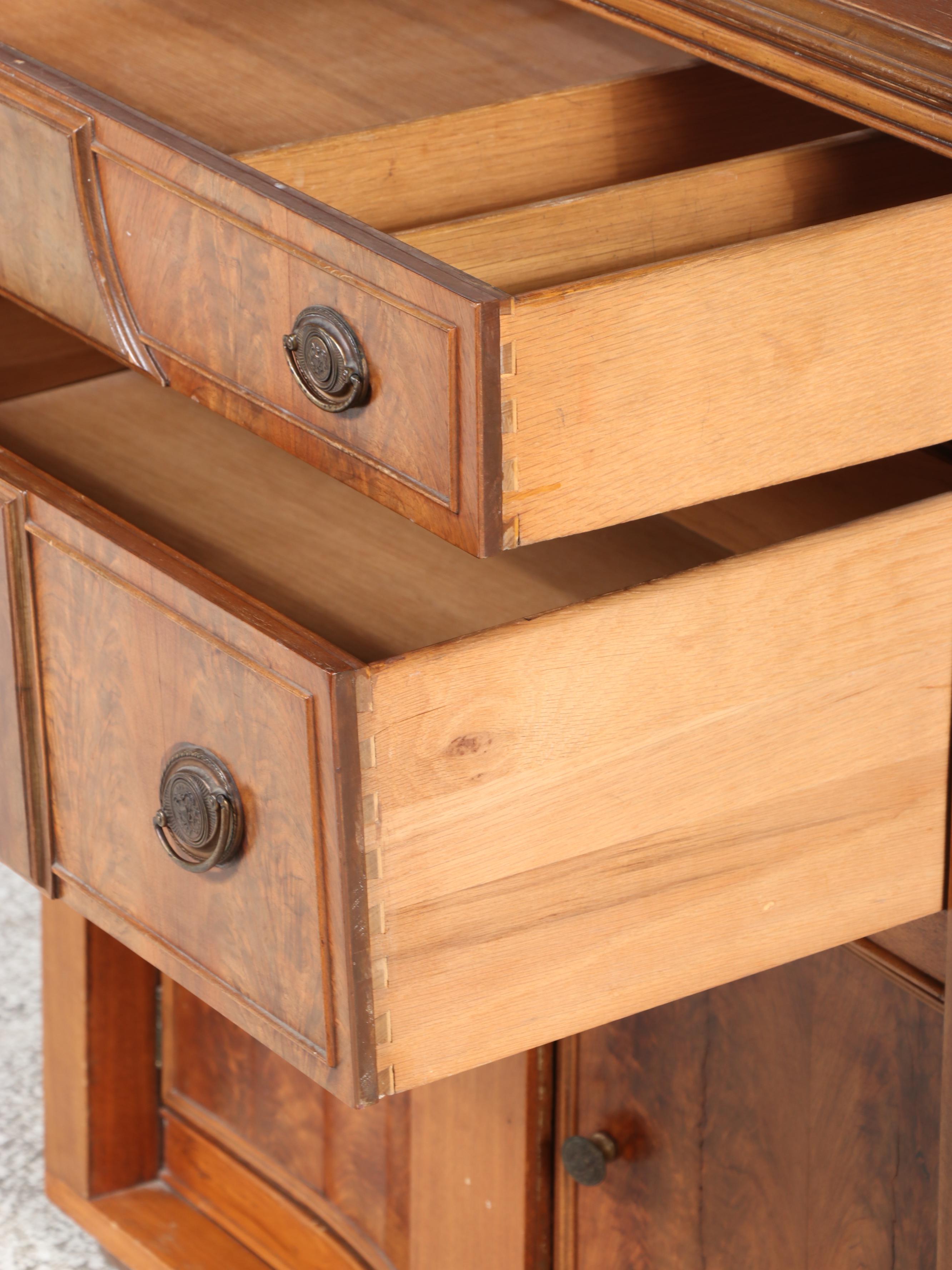 Brickwede Bros. Federal Style Figured Walnut and Burlwood Server