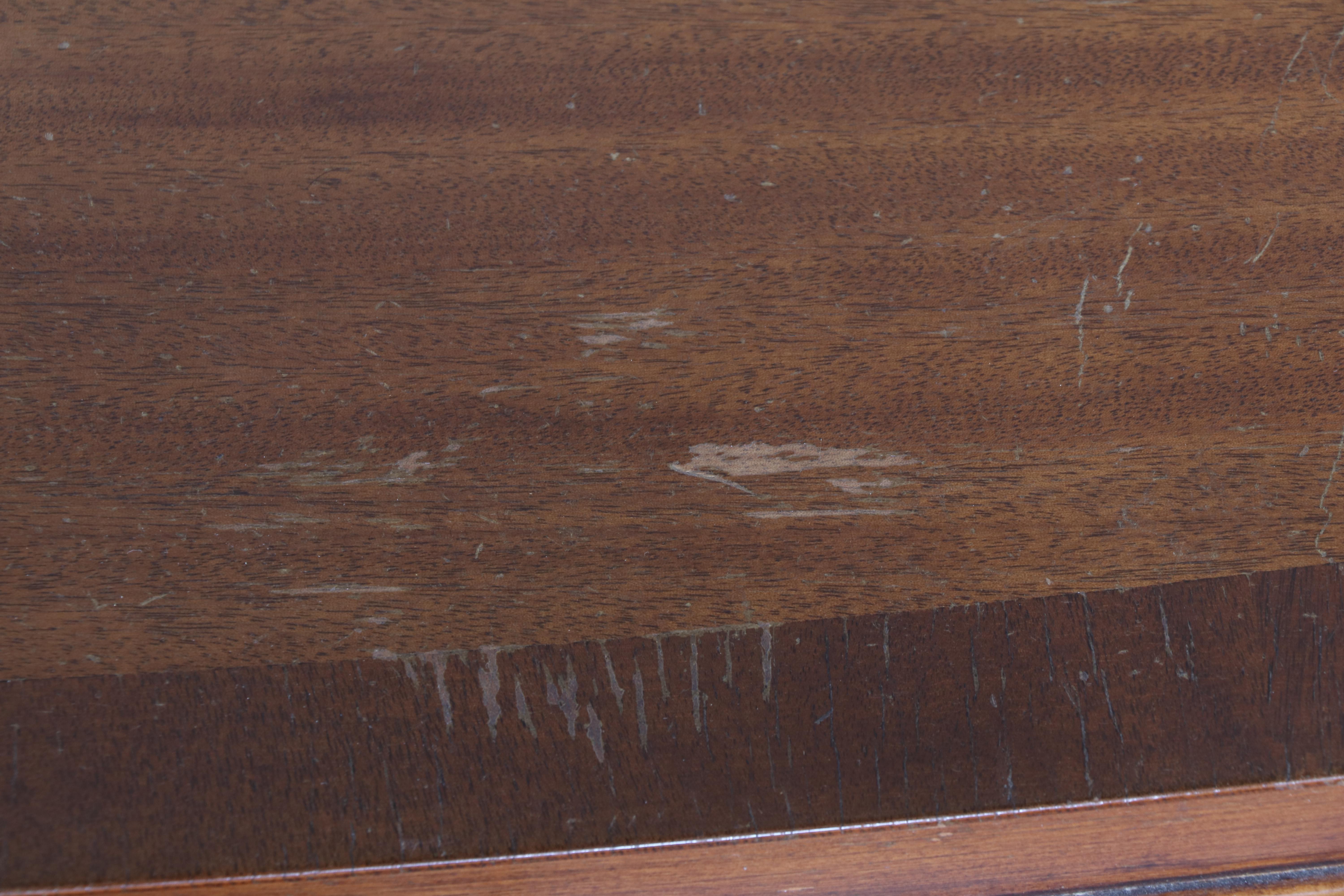 National Furniture Co. Federal Style Mahogany Six-Drawer Bowfront Chest