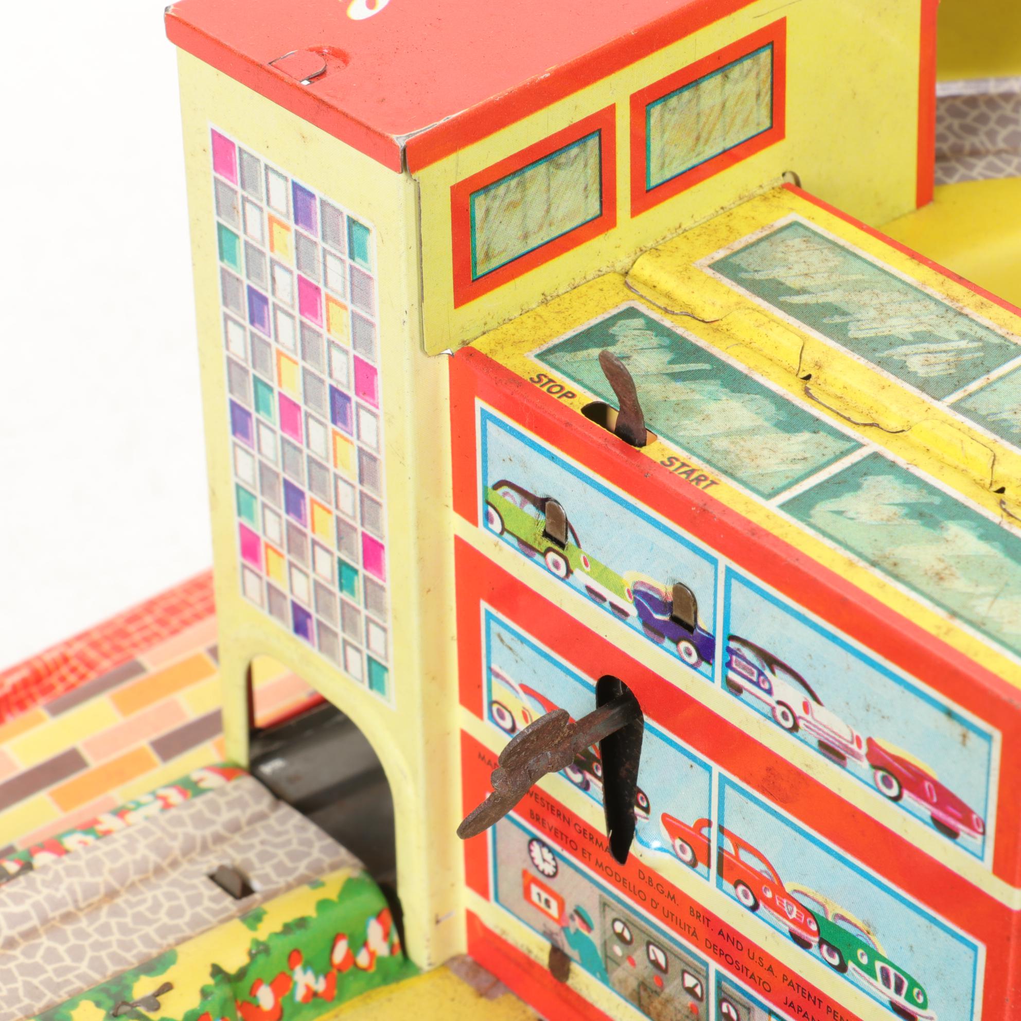 Technofix "Lift Garage" Wind-Up  Toy