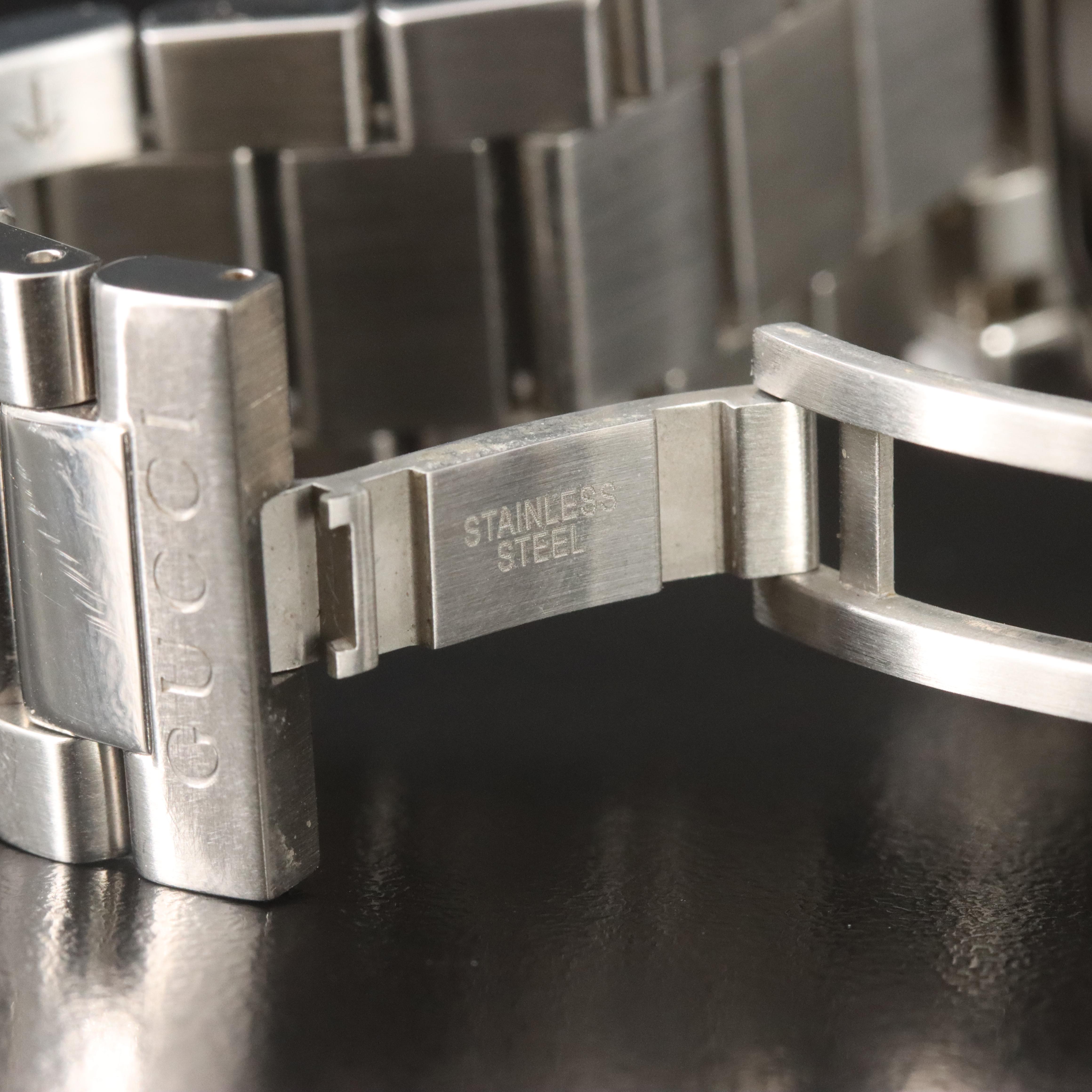 Gucci 200M Dive 45mm Steel Quartz Watch