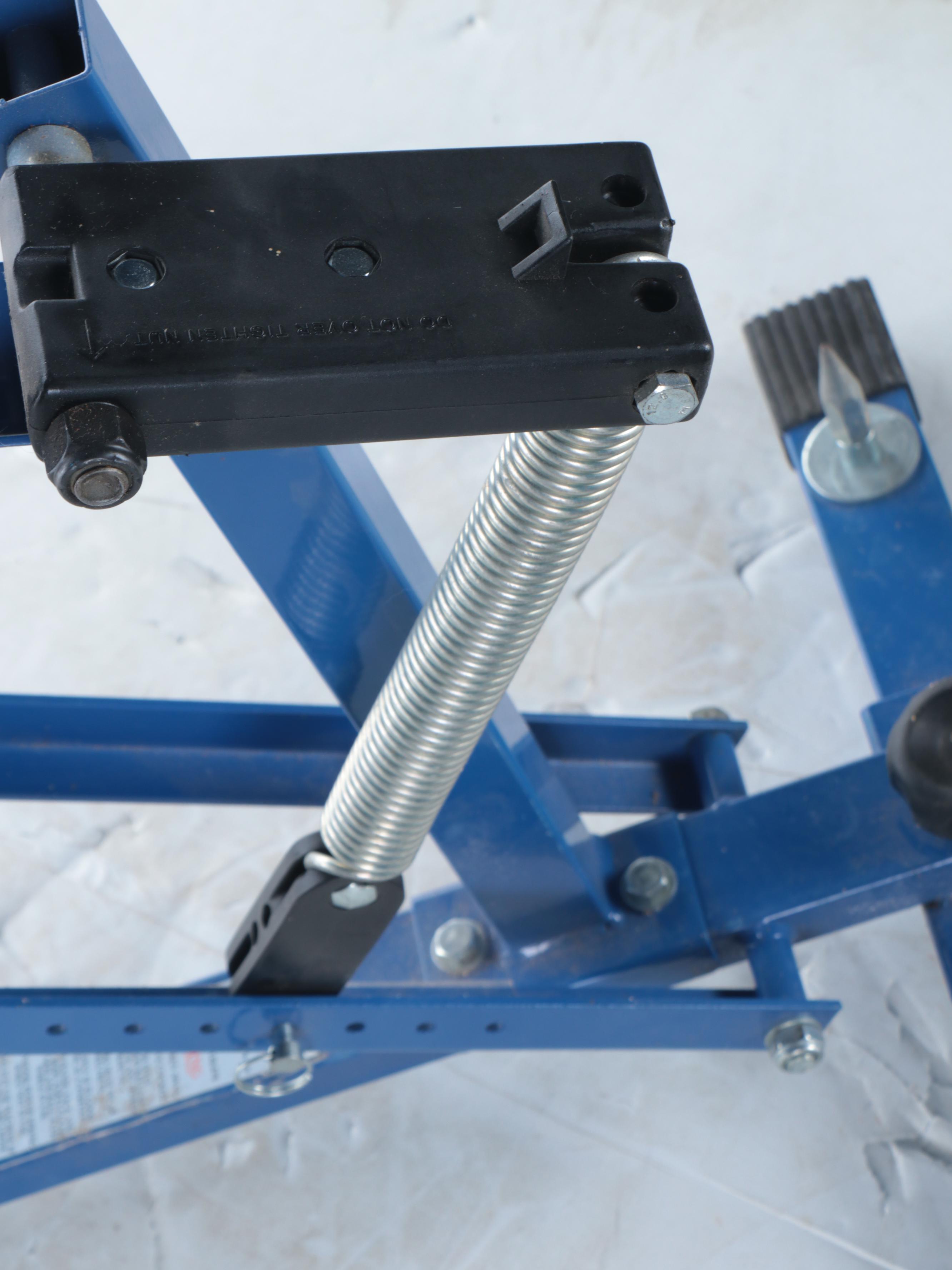 Louisville Slugger Baseball and Softball Mechanical Pitching Machine