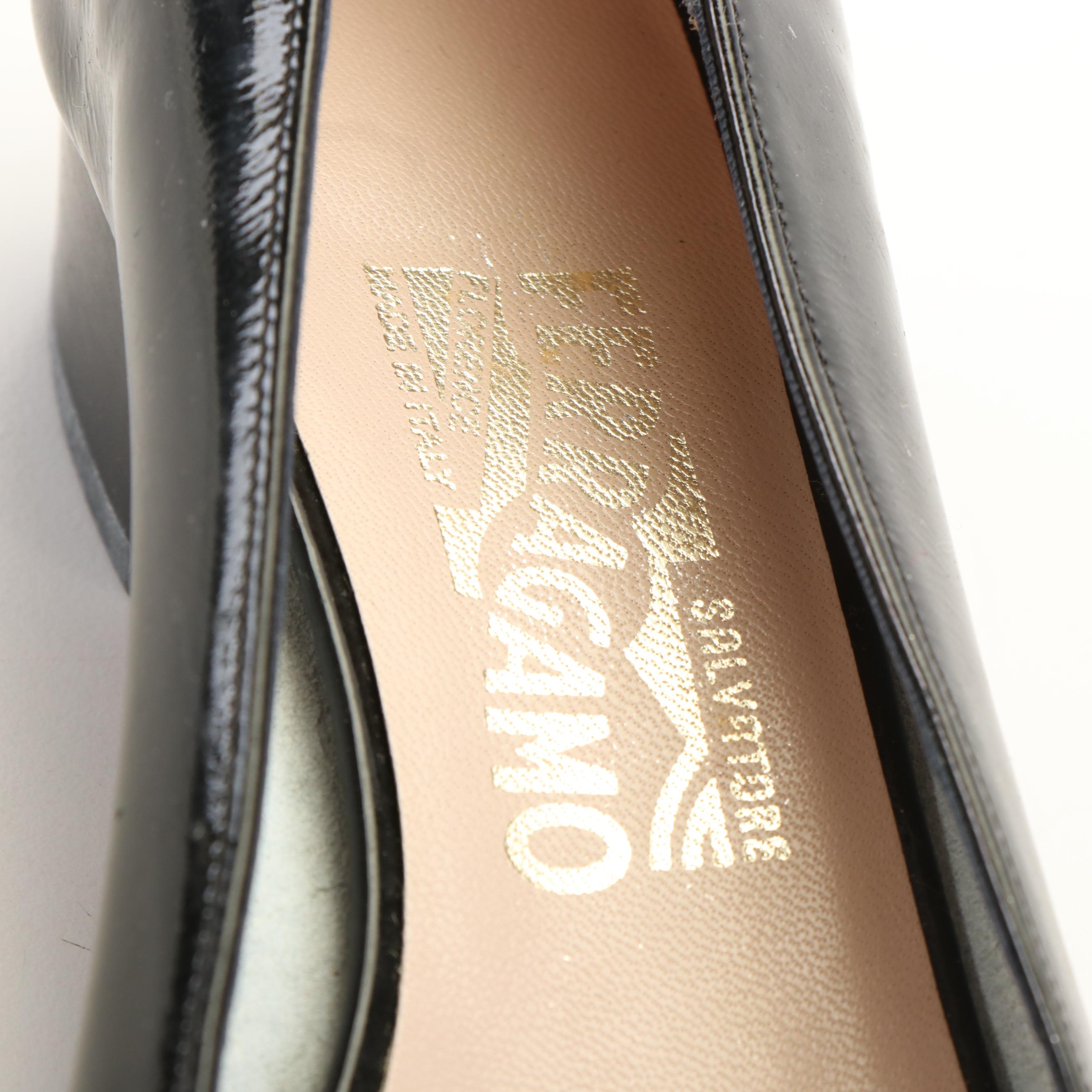 Salvatore Ferragamo Lillaz Vara Bow Low Heel Pumps in Patent Leather