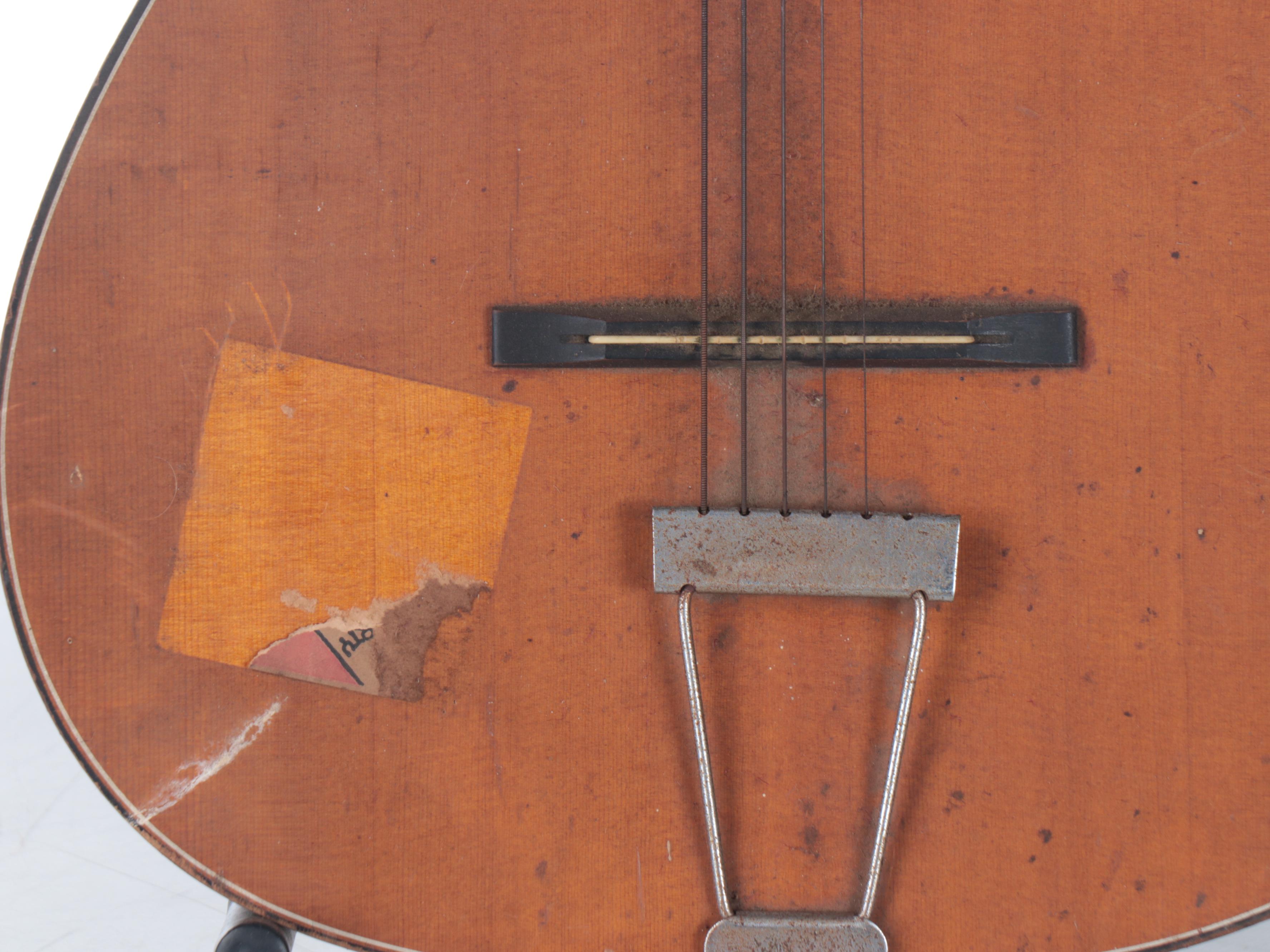 Decca DMI-204 Acoustic Guitar with Gibson Case