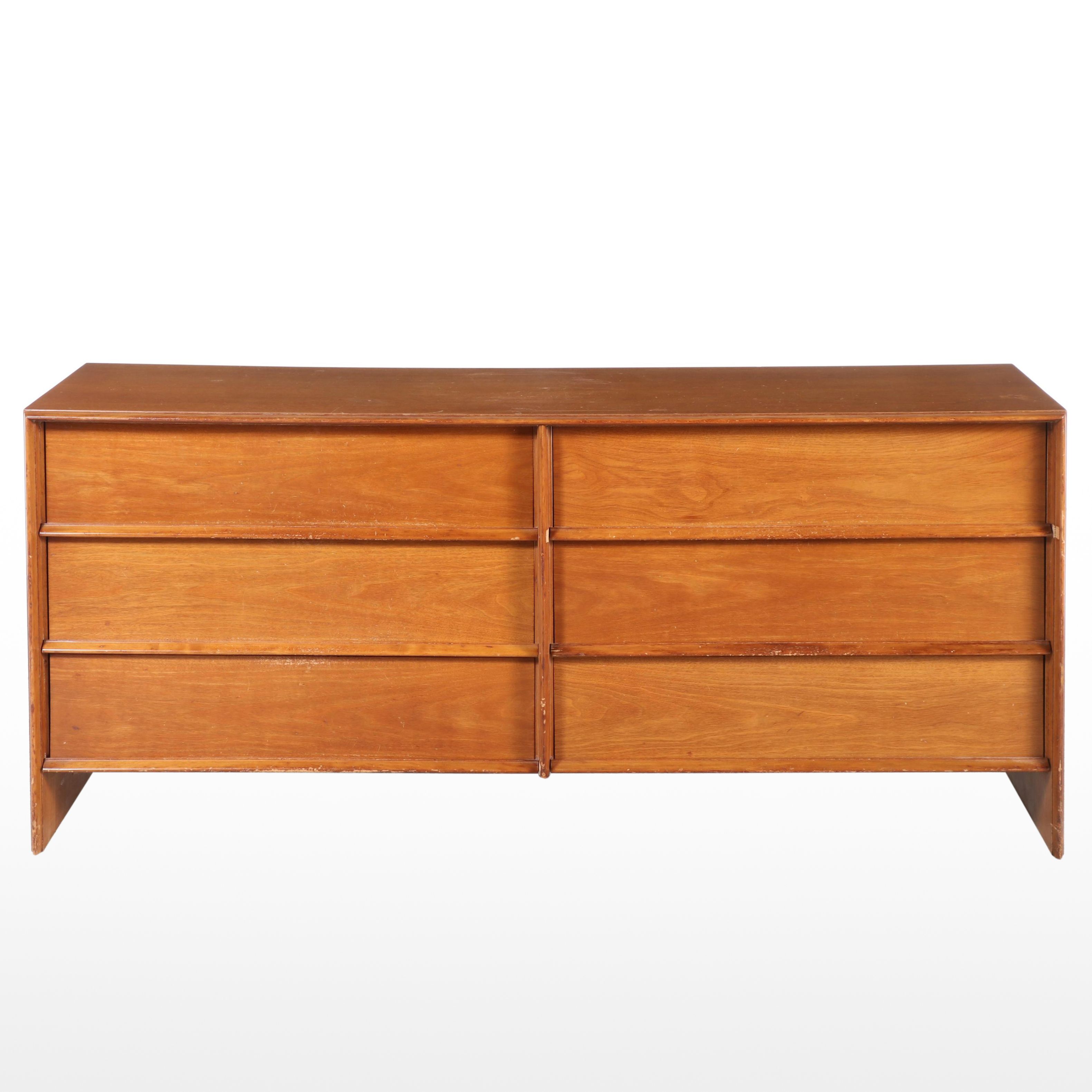 Mid Century Modern Style Six Drawer Chest, Mid to Late 20th Century