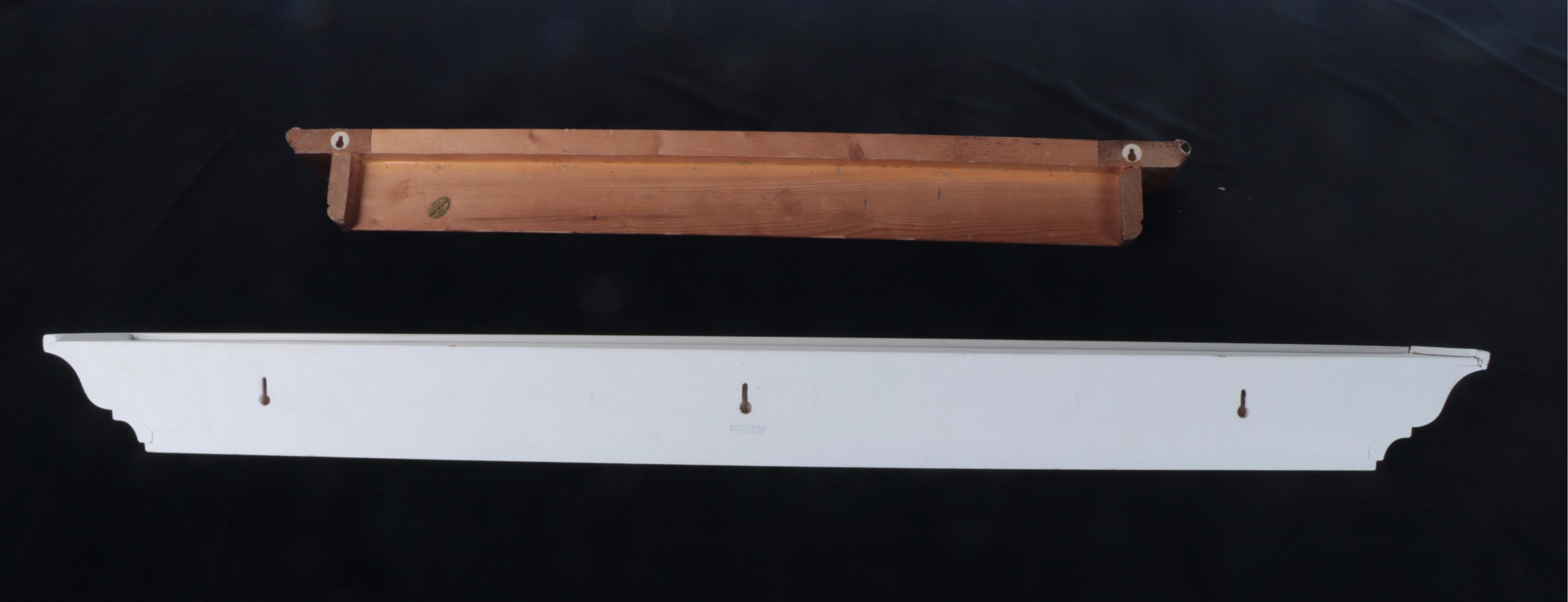 Italian Pine Wood Wall Shelf with White Laminate Floating Shelf