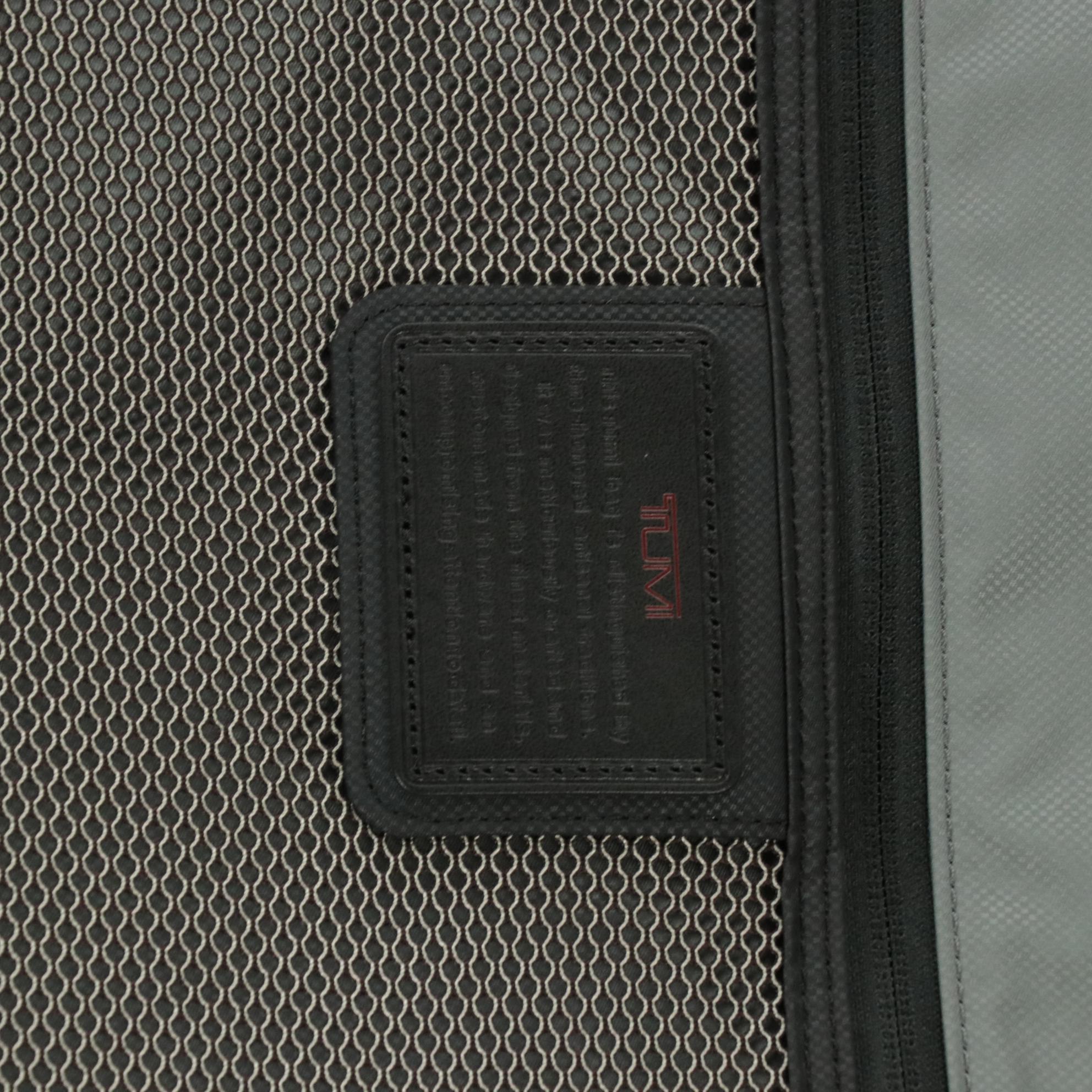 Tumi Alpha II Contentinental Expandable Carry-On and Samsonite Supra 4 Suitcases