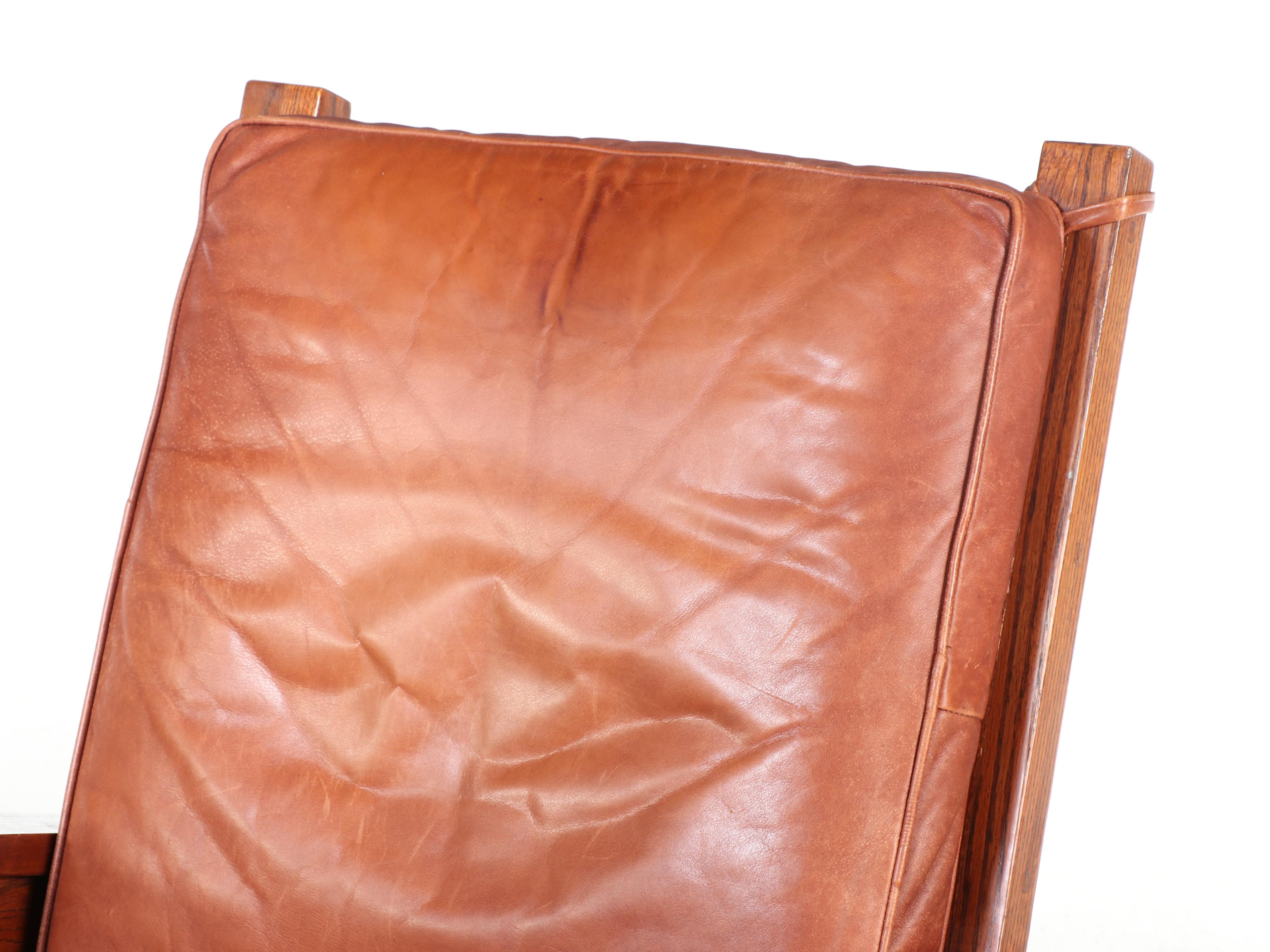 Craftsman Style Oak and Leather Rocking Chair, 20th Century