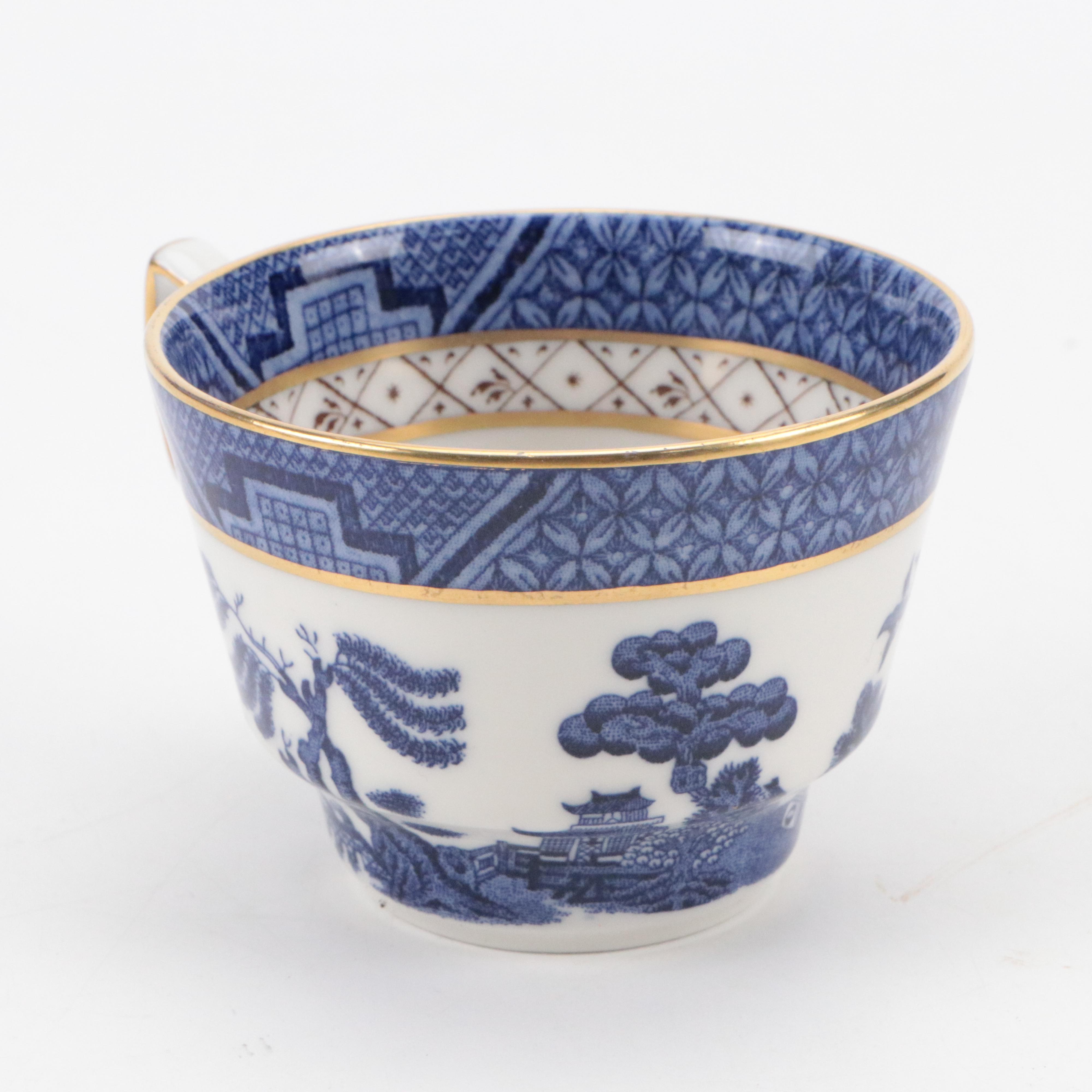 Royal Doulton Real Old Willow Bone China Dinnerware