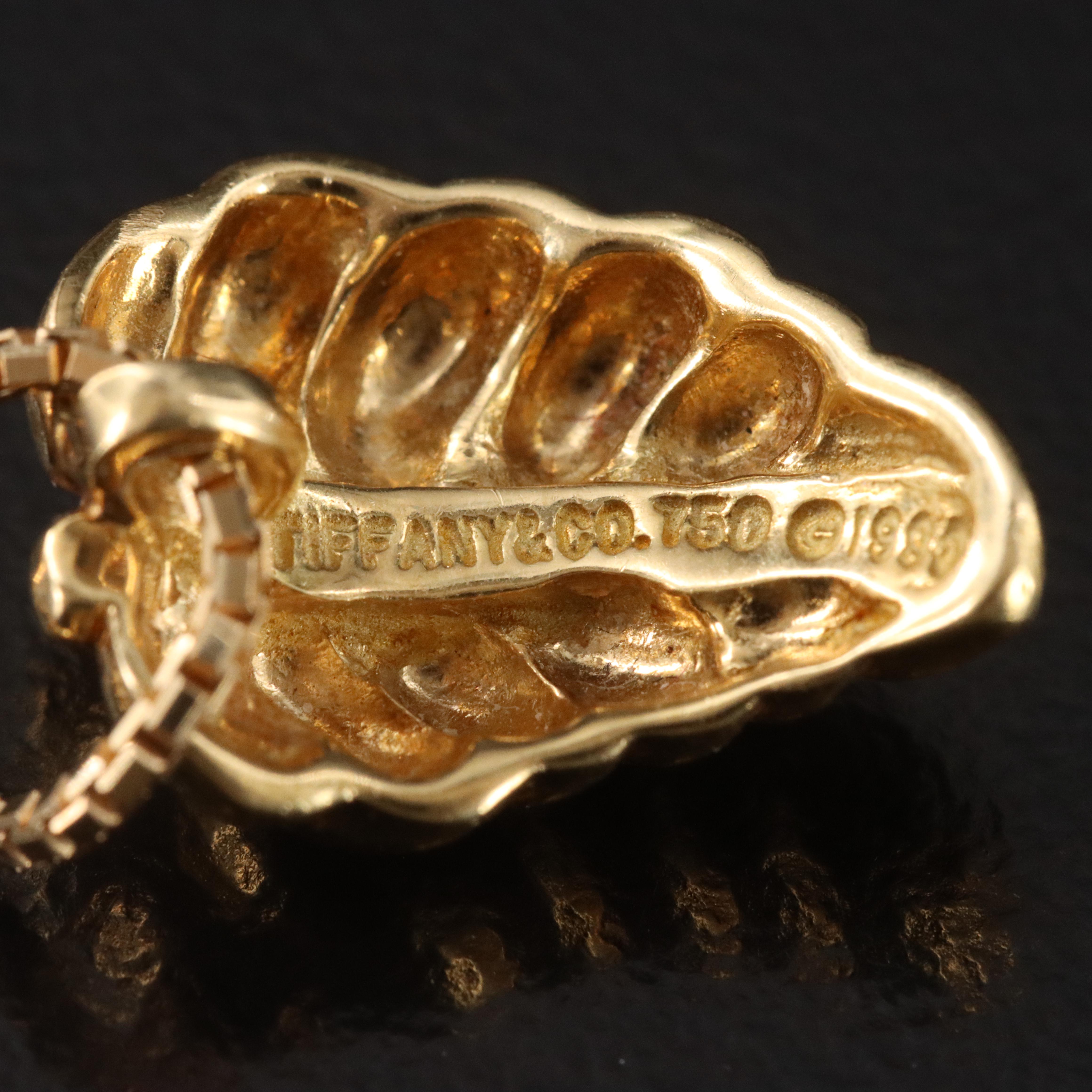 Tiffany & Co. Nature 18K Leaf Necklace