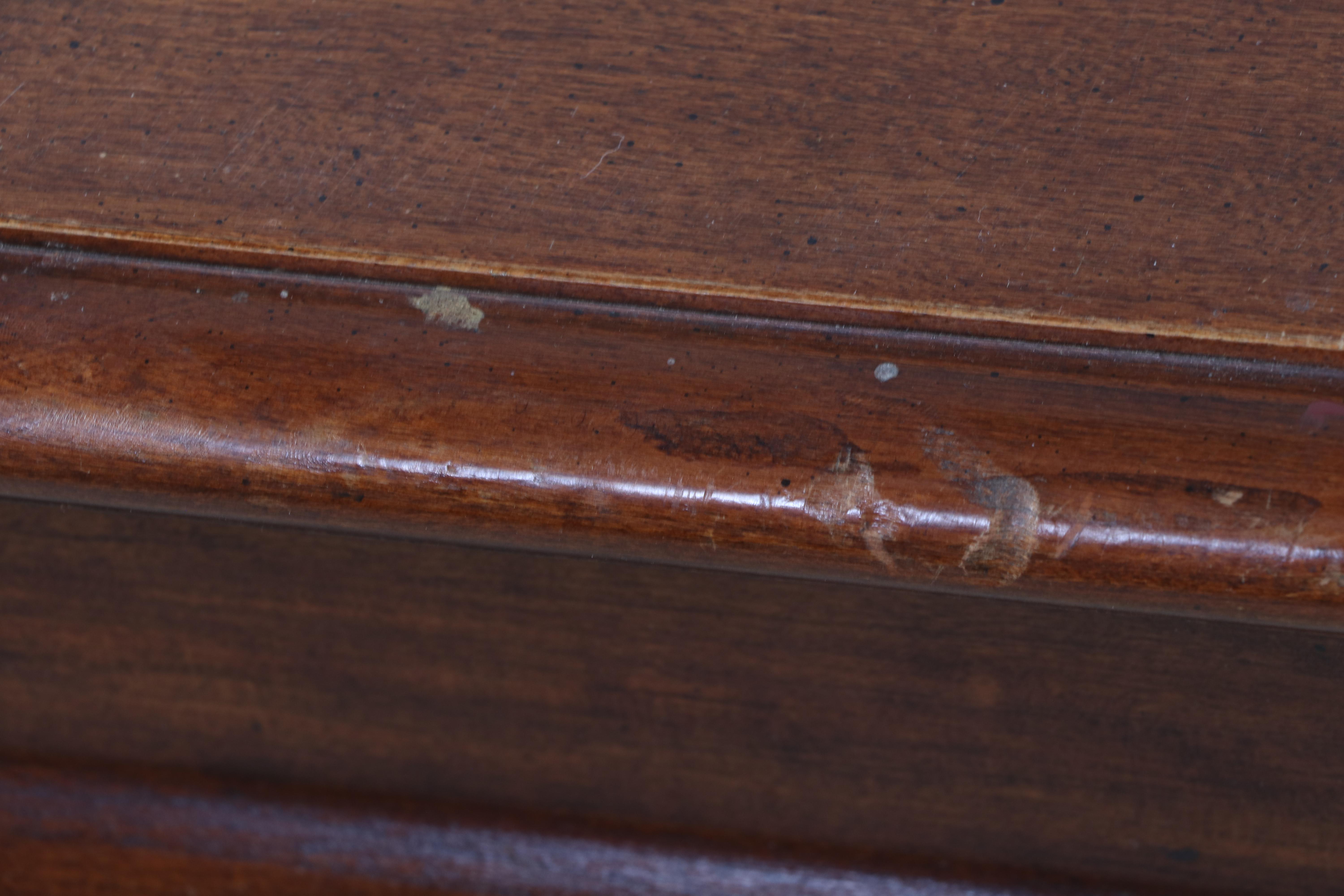 Thomasville Queen Anne Style Walnut Finish Side and Coffee Tables