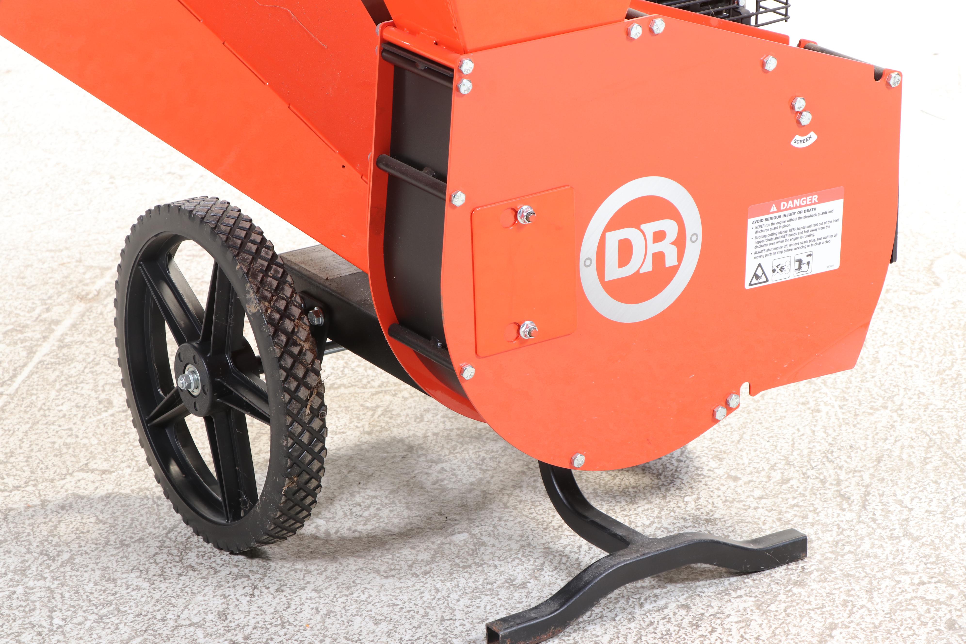 DR Model SAE J1940 Premier 310 Wood Chipper