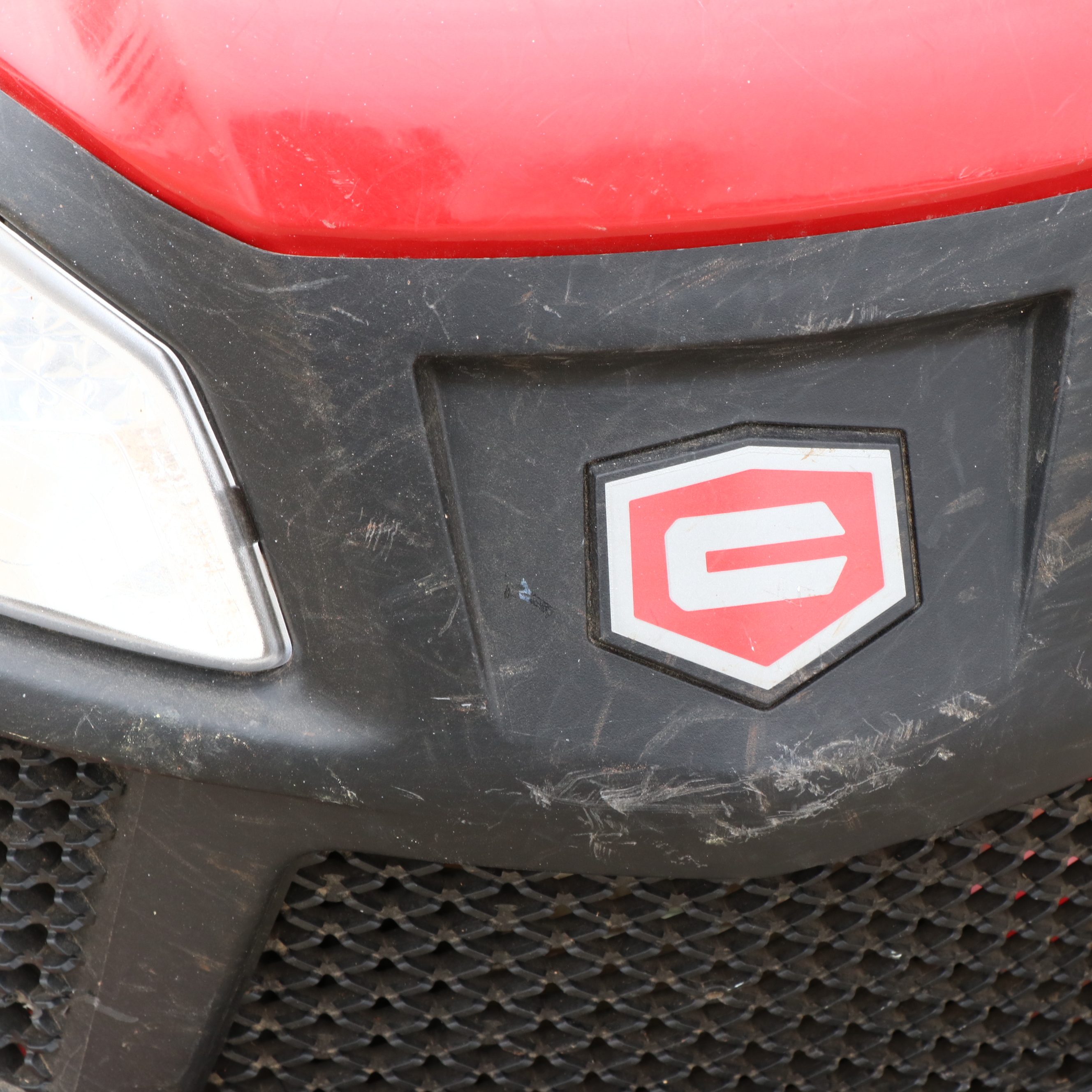 Craftsman T2300 Gas-Powered Riding Mower