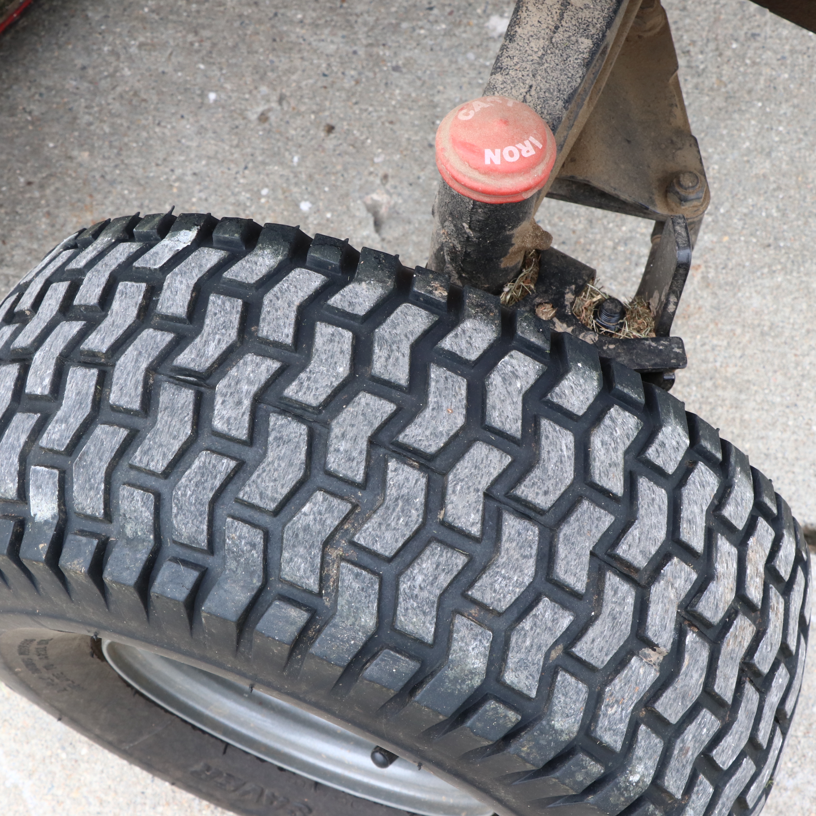 Craftsman T2300 Gas-Powered Riding Mower